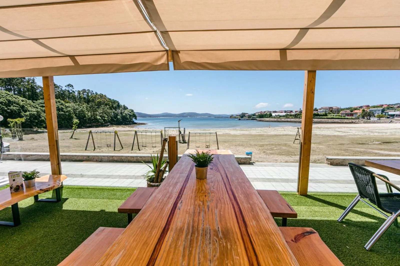 Restaurant/places to eat in Playa de Camariñas