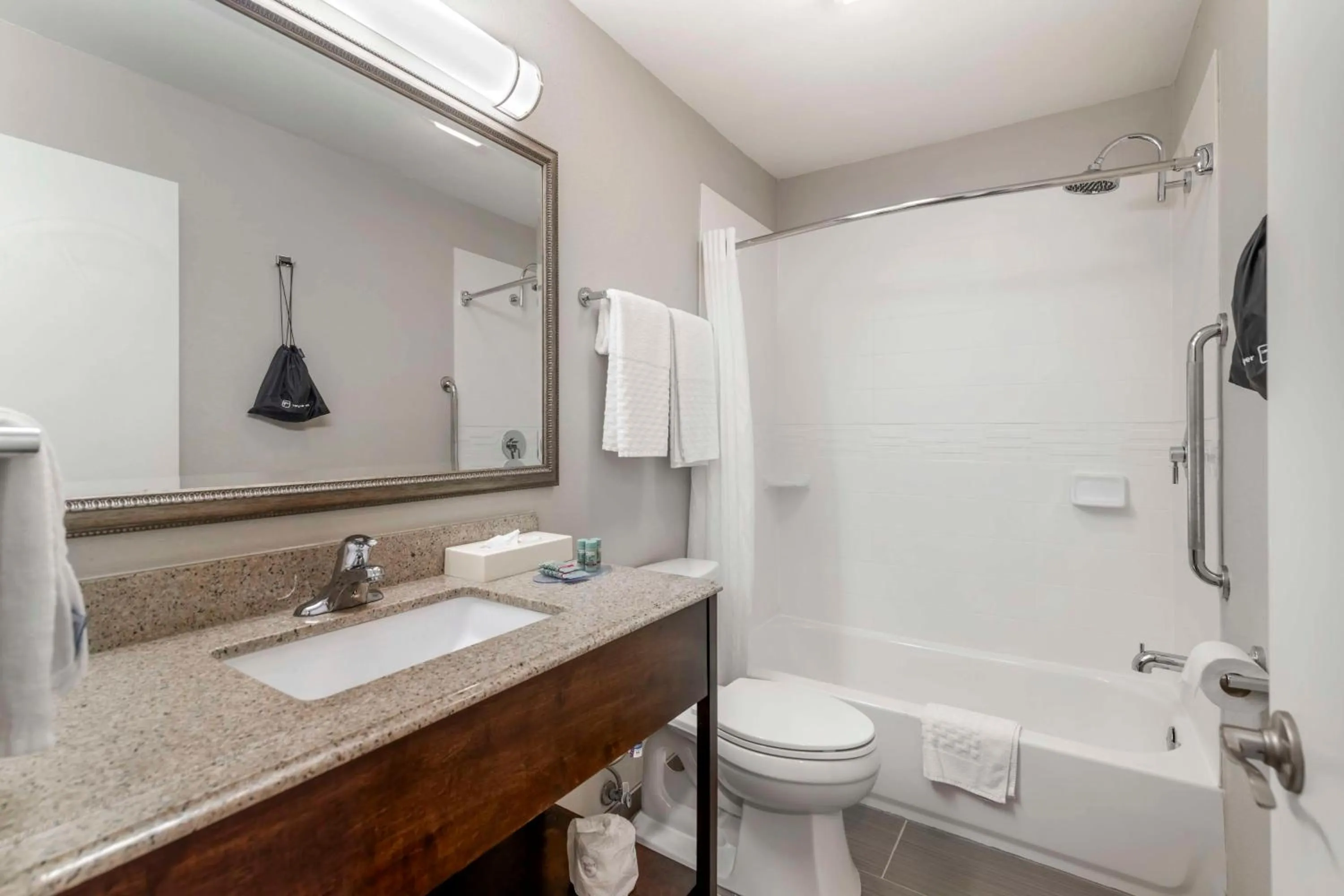 Bathroom in Best Western York Inn