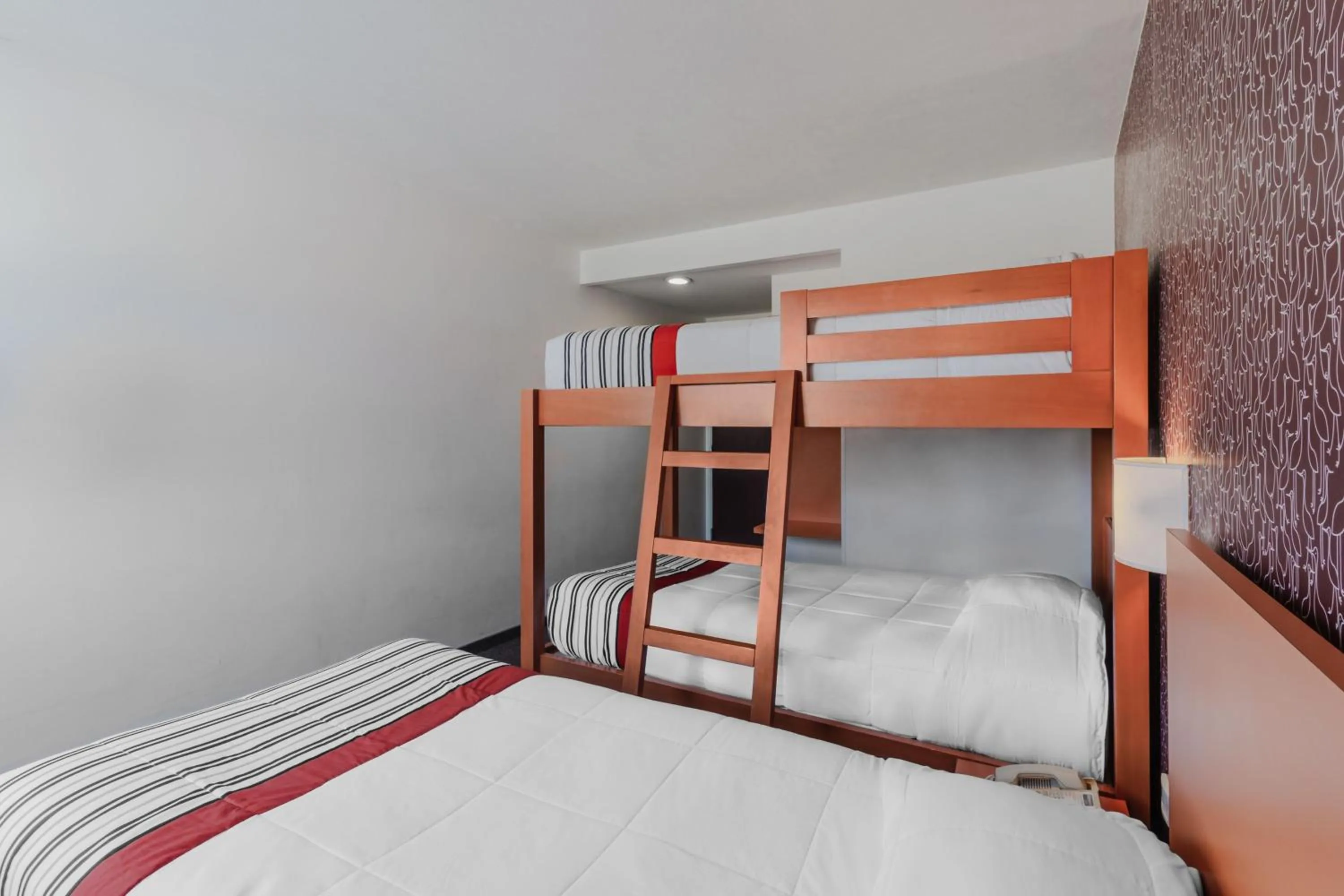 Bedroom, Bed in City Express Junior by Marriott Tuxtla Gutierrez Poliforum