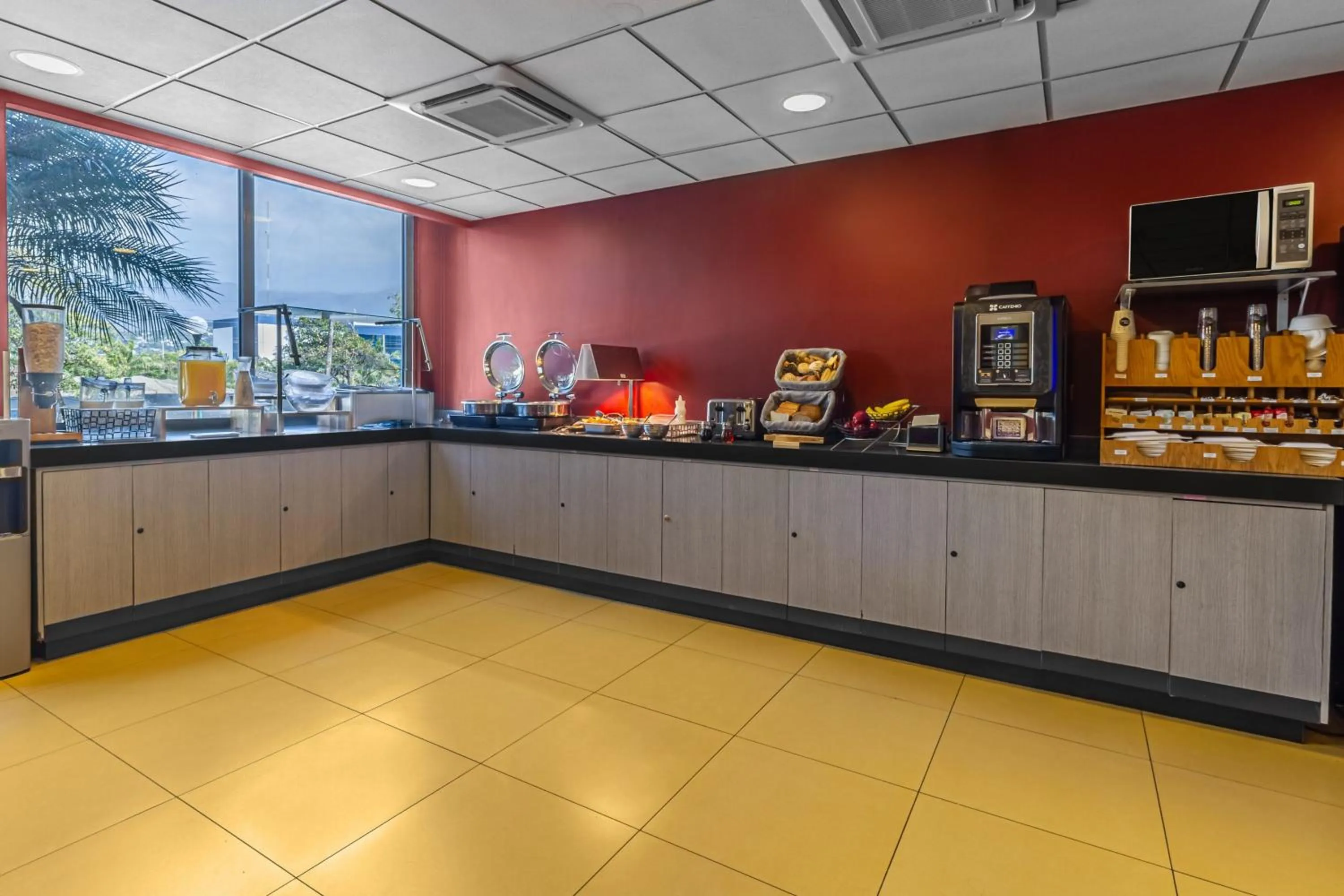 Breakfast in City Express Junior by Marriott Tuxtla Gutierrez Poliforum