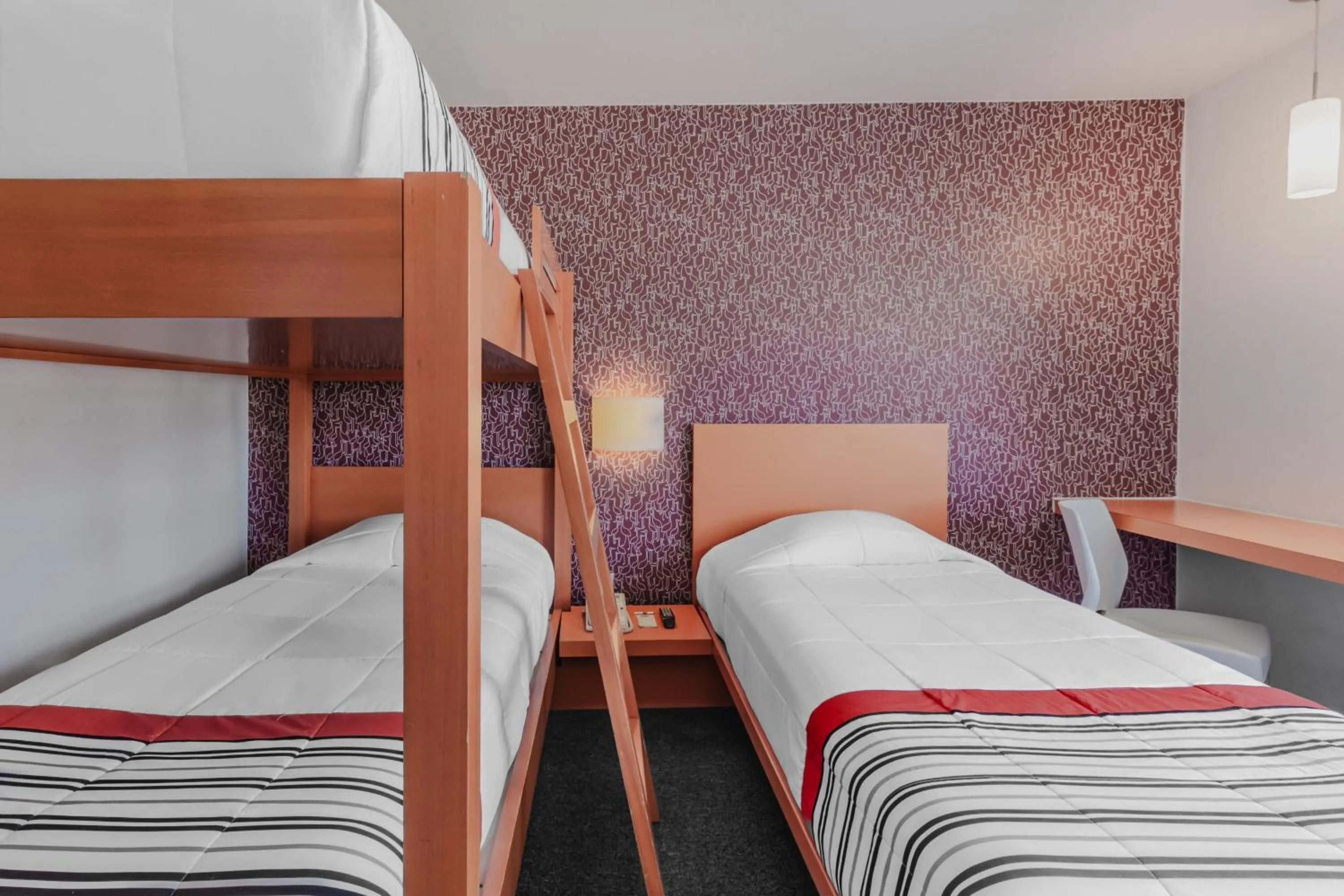 Bedroom, Bed in City Express Junior by Marriott Tuxtla Gutierrez Poliforum