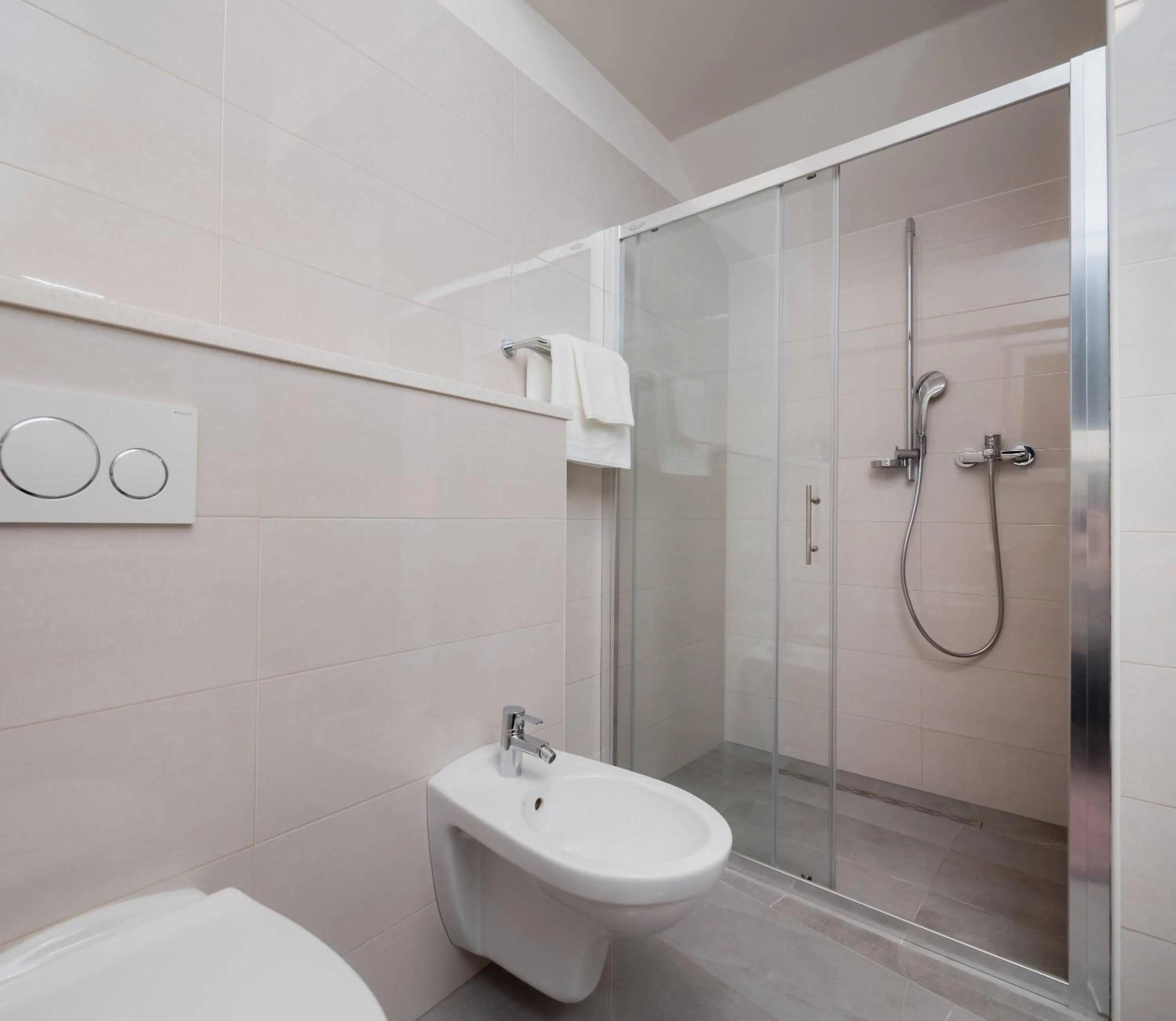 Bathroom in Villa Castello