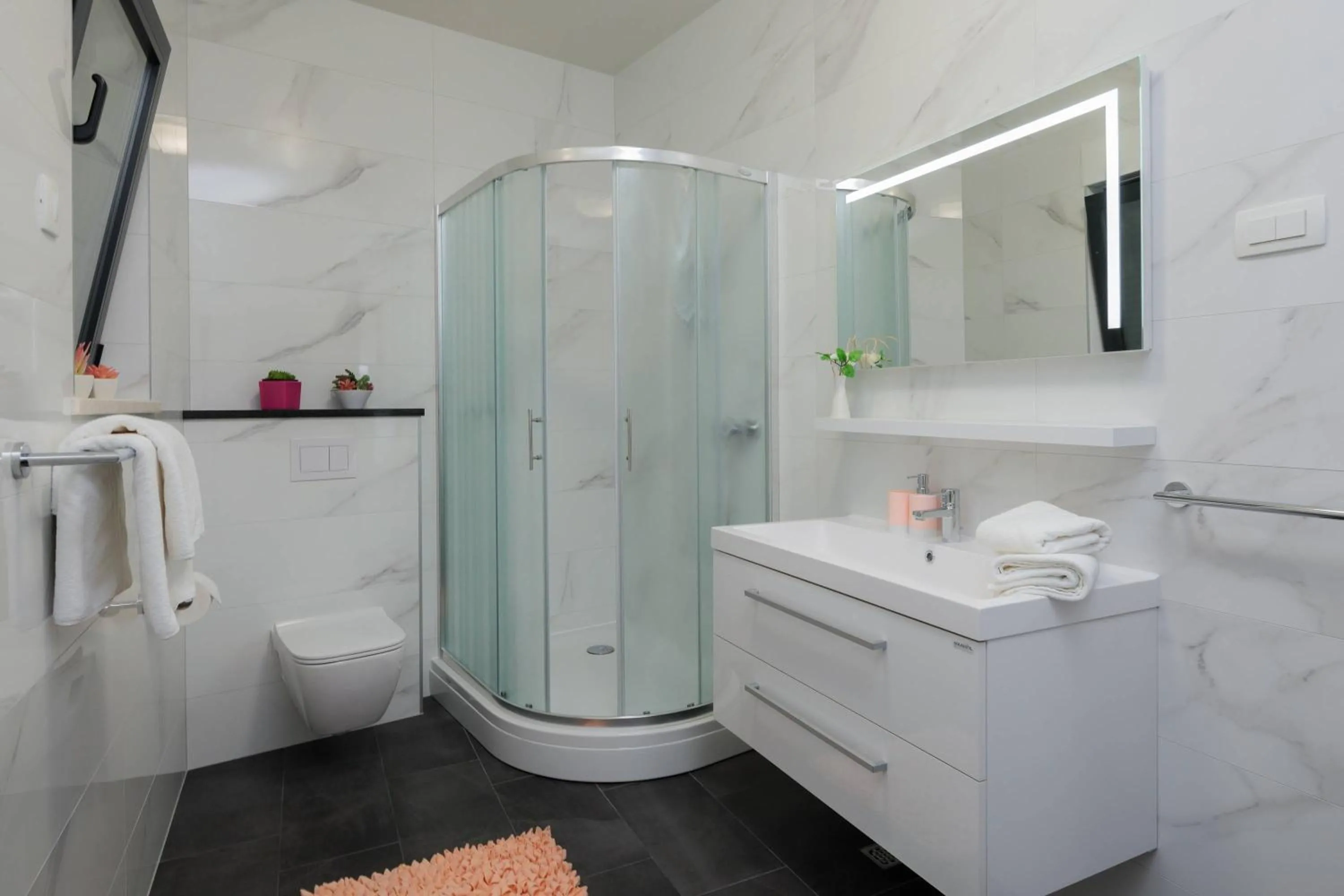 Bathroom in Villa Castello