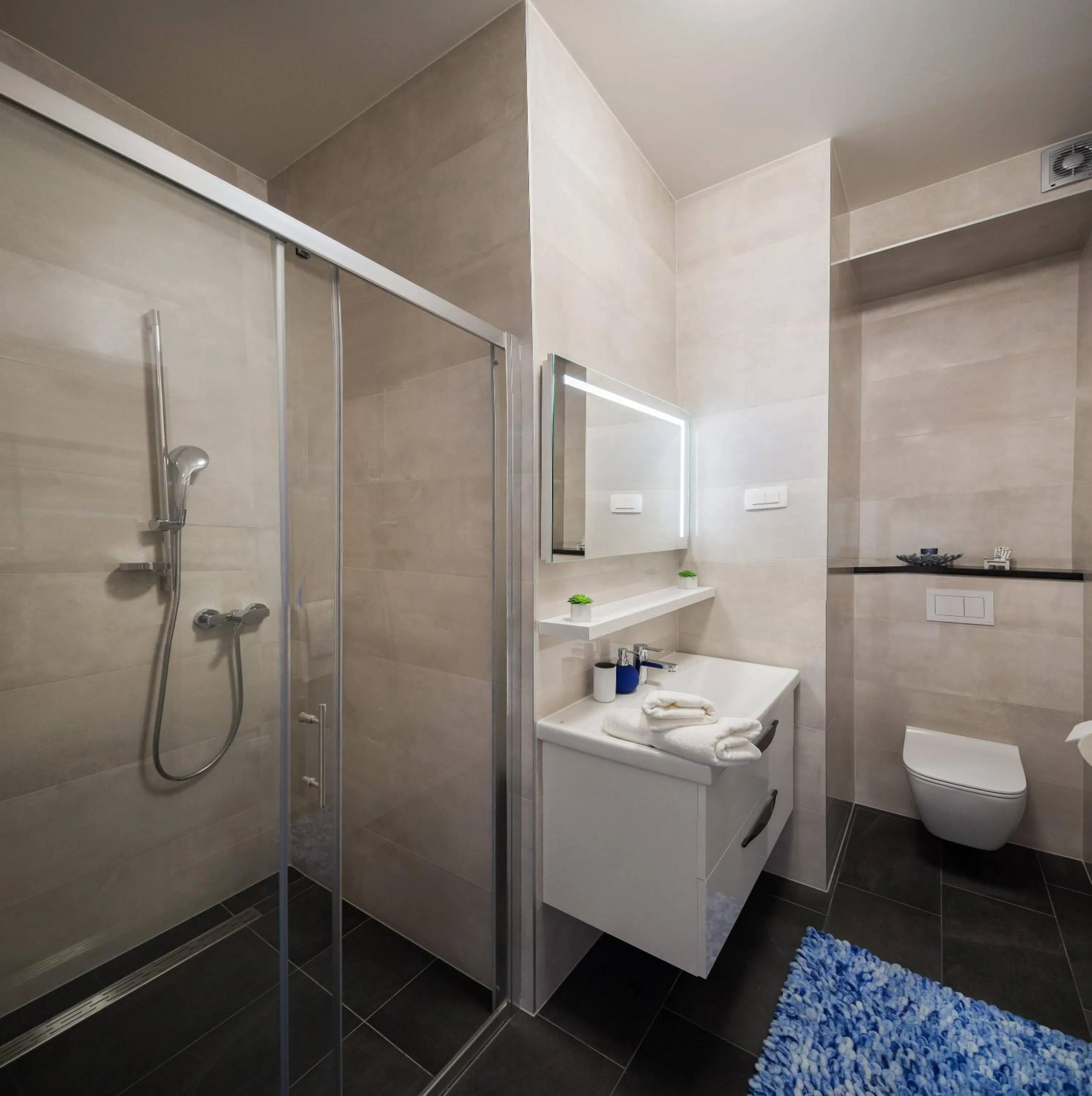 Bathroom in Villa Castello
