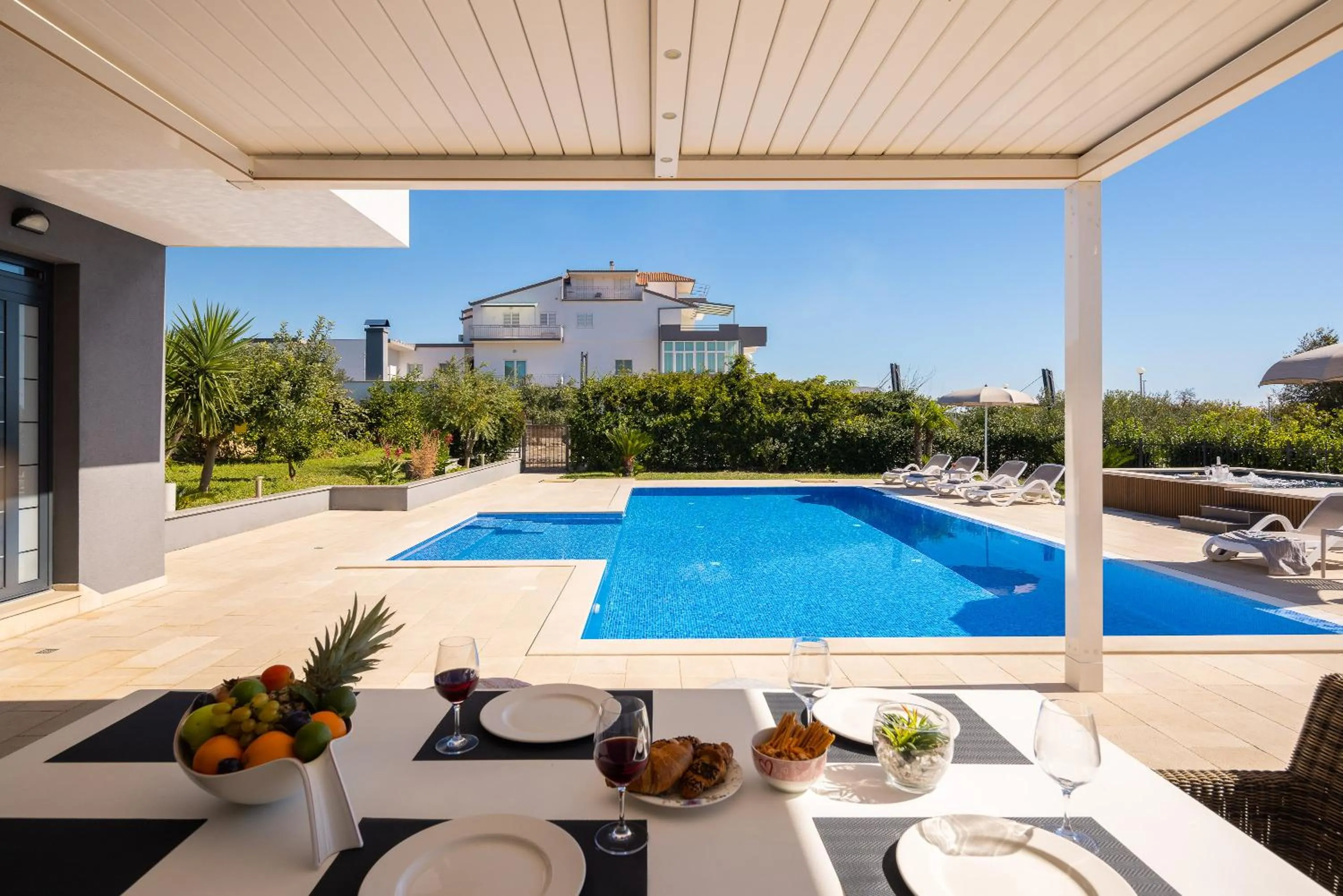 Property building in Villa Castello