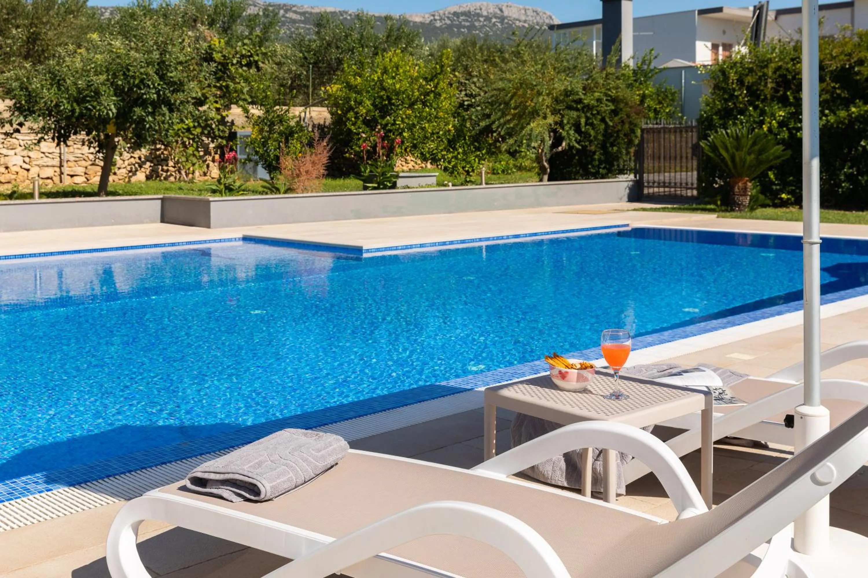 Swimming pool in Villa Castello