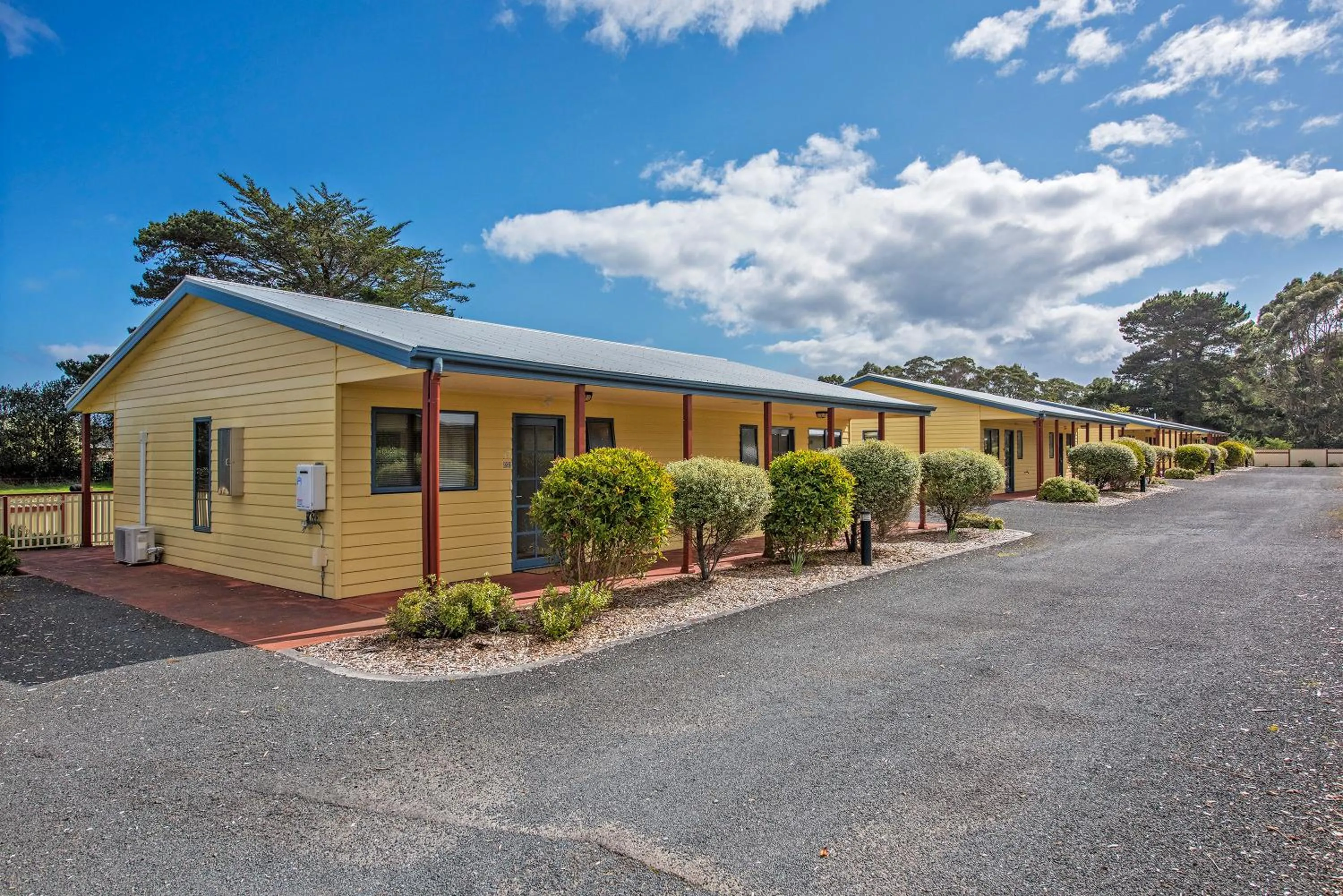 Property building in Marsden Court Apartments