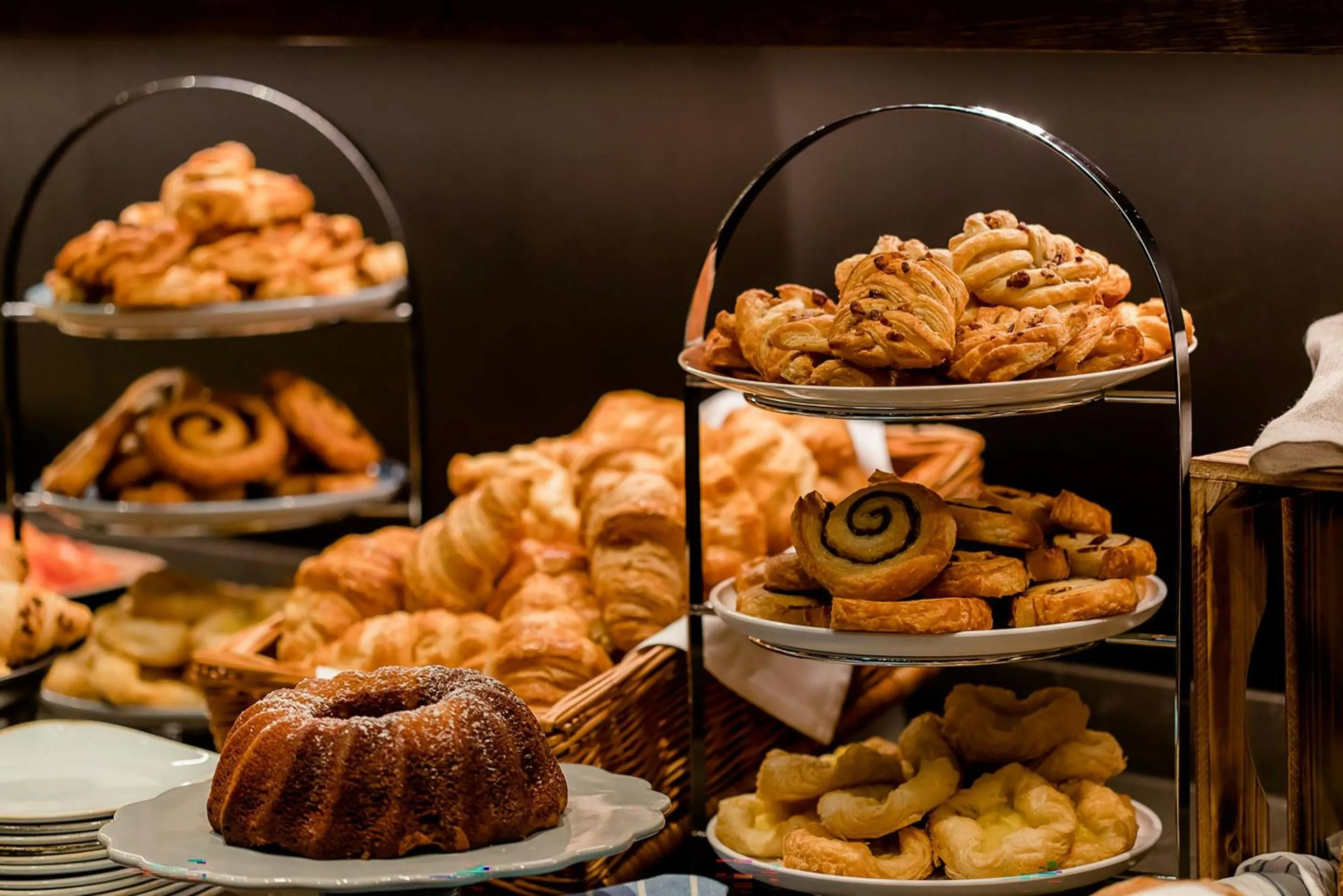 Buffet breakfast in Motel One Bonn-Beethoven