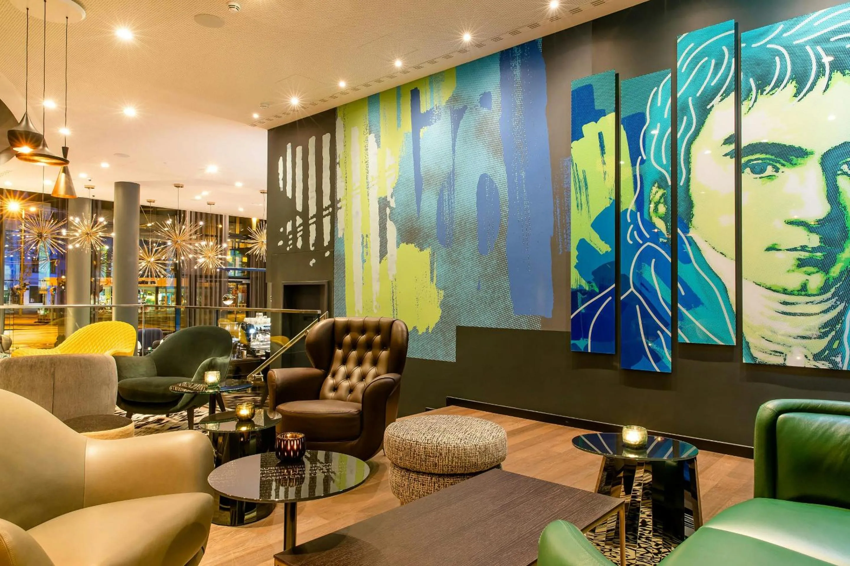 Lounge or bar in Motel One Bonn-Beethoven