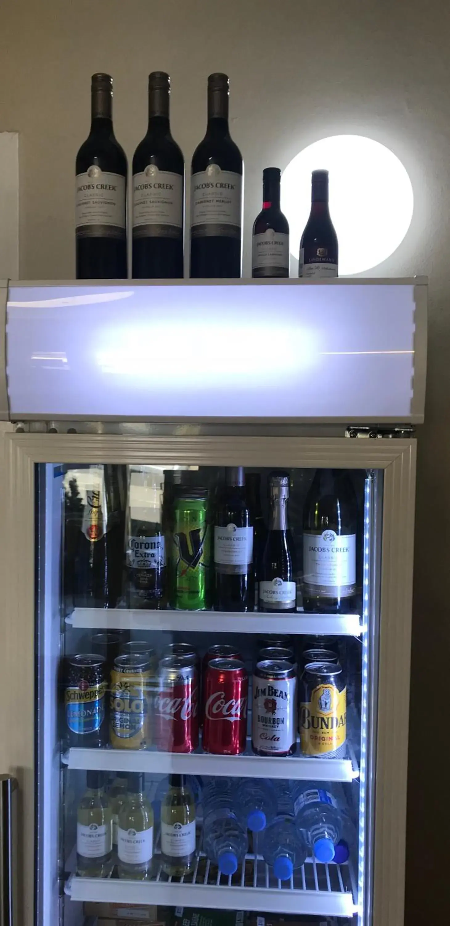 Lobby or reception in Hideaway Motor Inn Lobby or reception in Hideaway Motor Inn