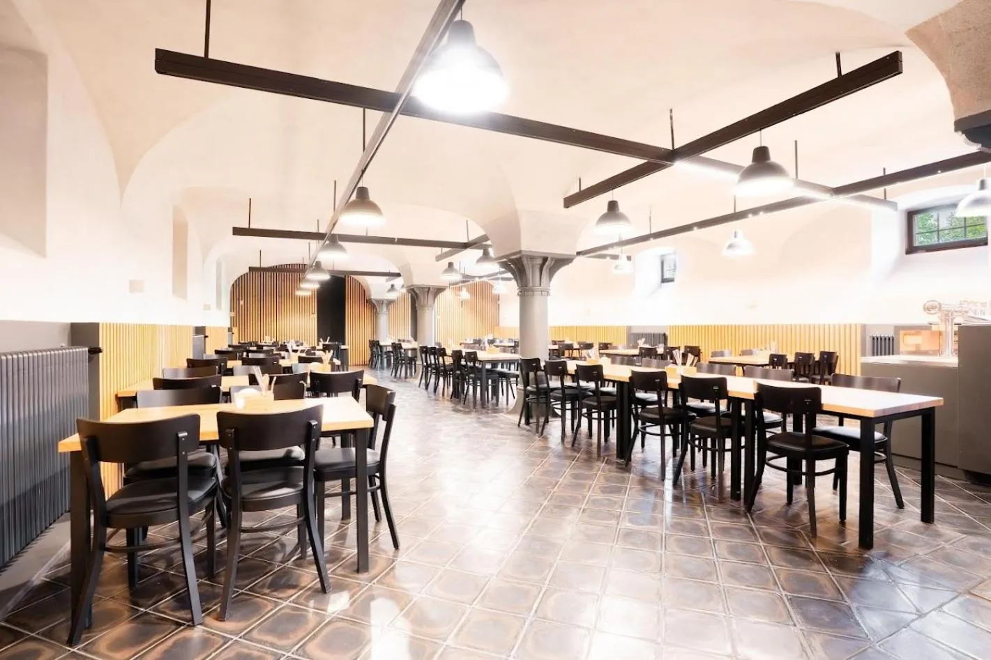 Restaurant/places to eat in Hotel Kleis