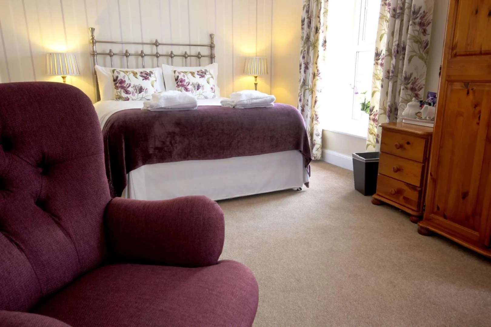 Bed in Lastra Farm Hotel