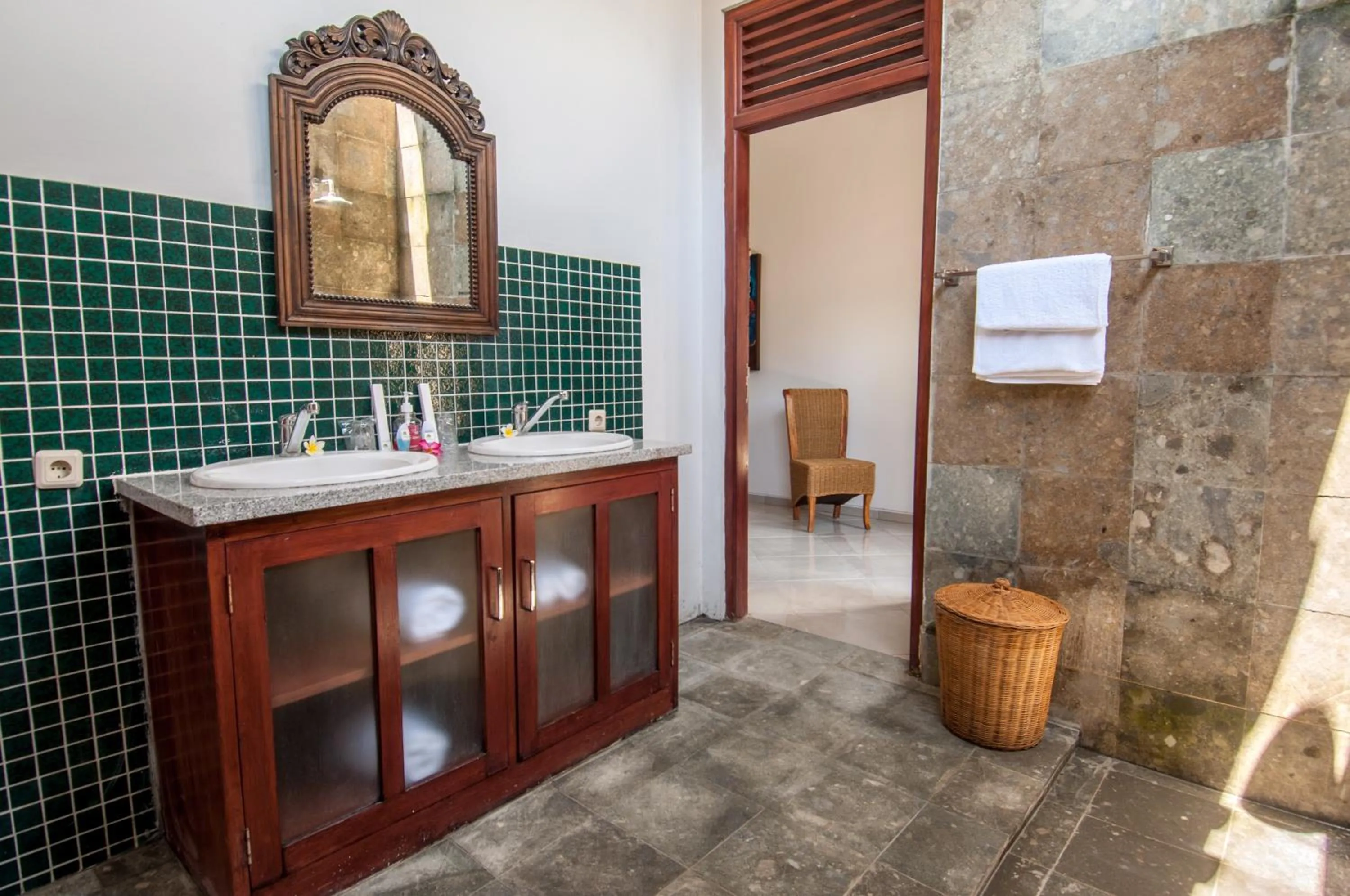 Bathroom in Villa Kelapa