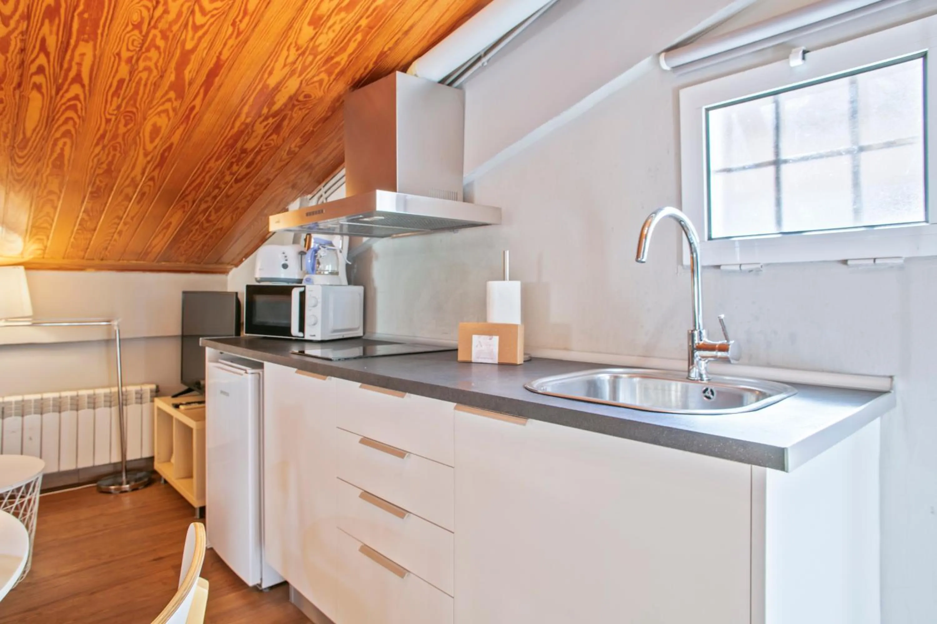 Kitchen or kitchenette in Alcam Studio Alio3