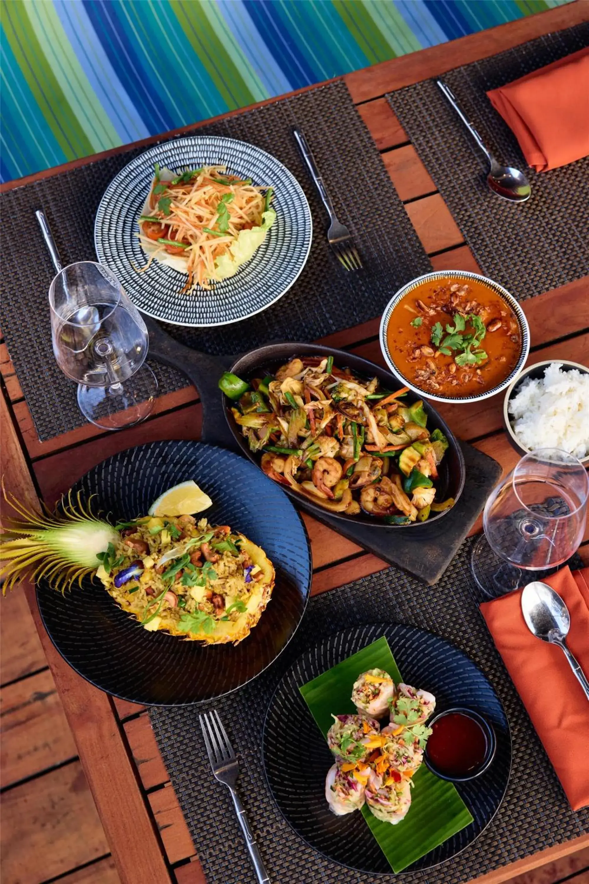 Food and drinks in Radisson Blu Resort Fiji Food and drinks in Radisson Blu Resort Fiji