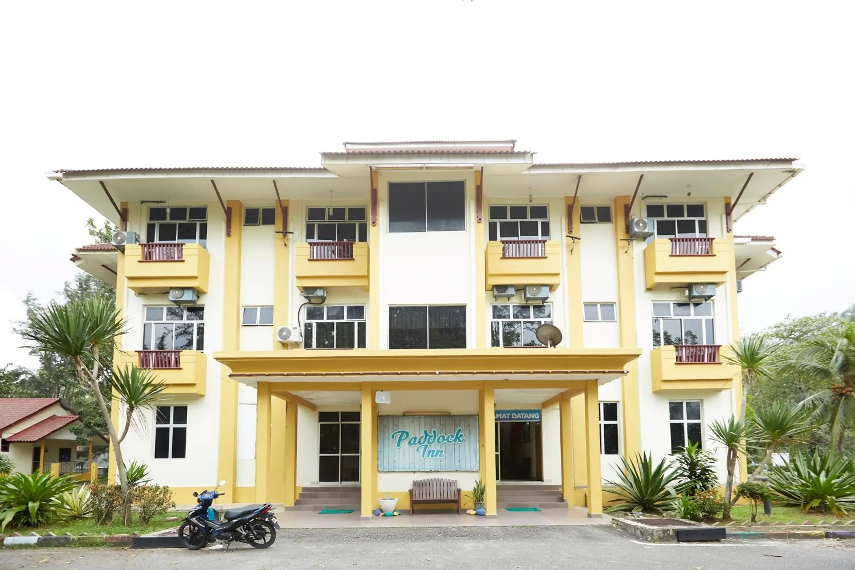 Property building in Terengganu Equestrian Resort Property building in Terengganu Equestrian Resort