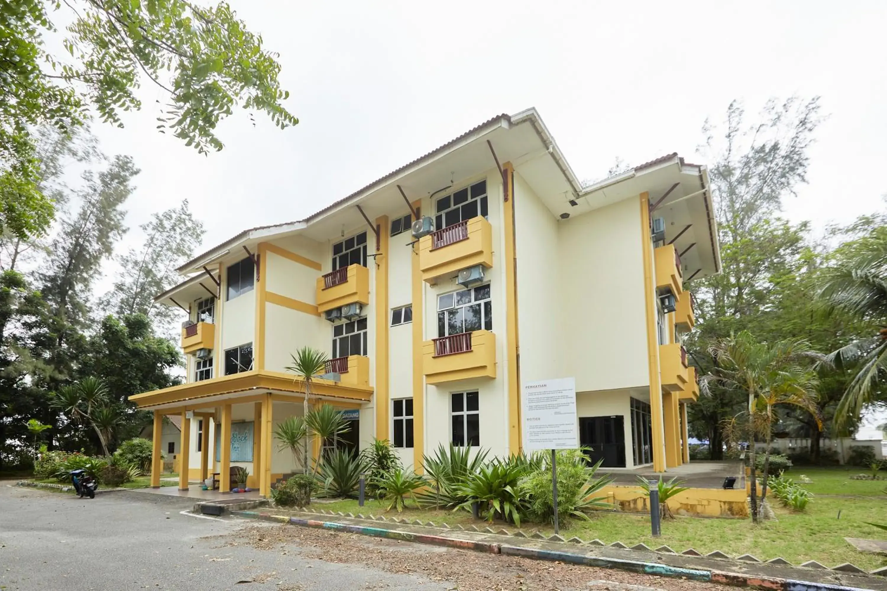 Property building in Terengganu Equestrian Resort Property building in Terengganu Equestrian Resort