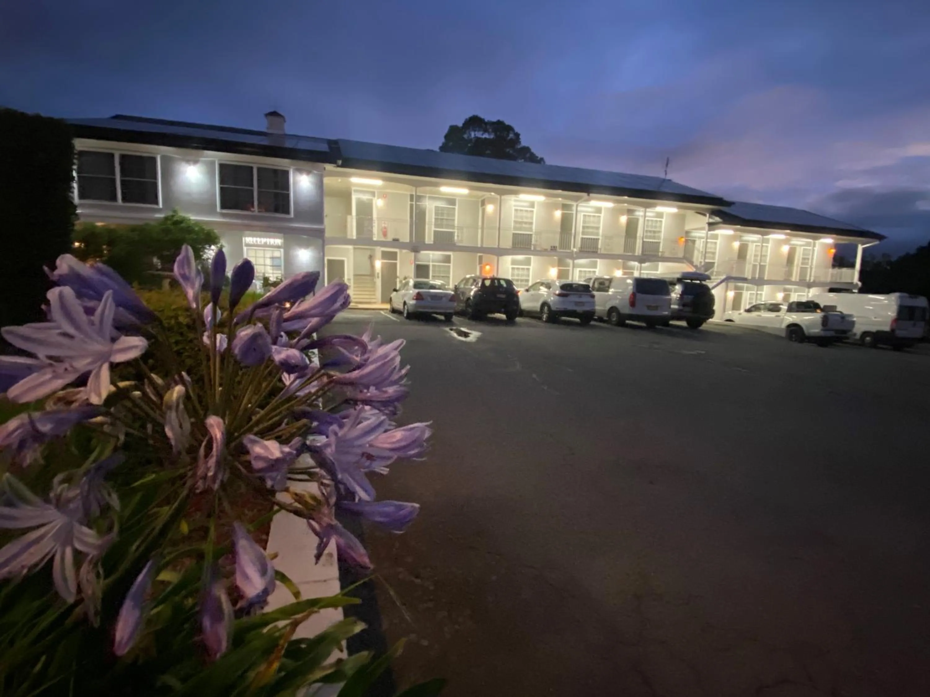 Colonial Lodge Motor Inn