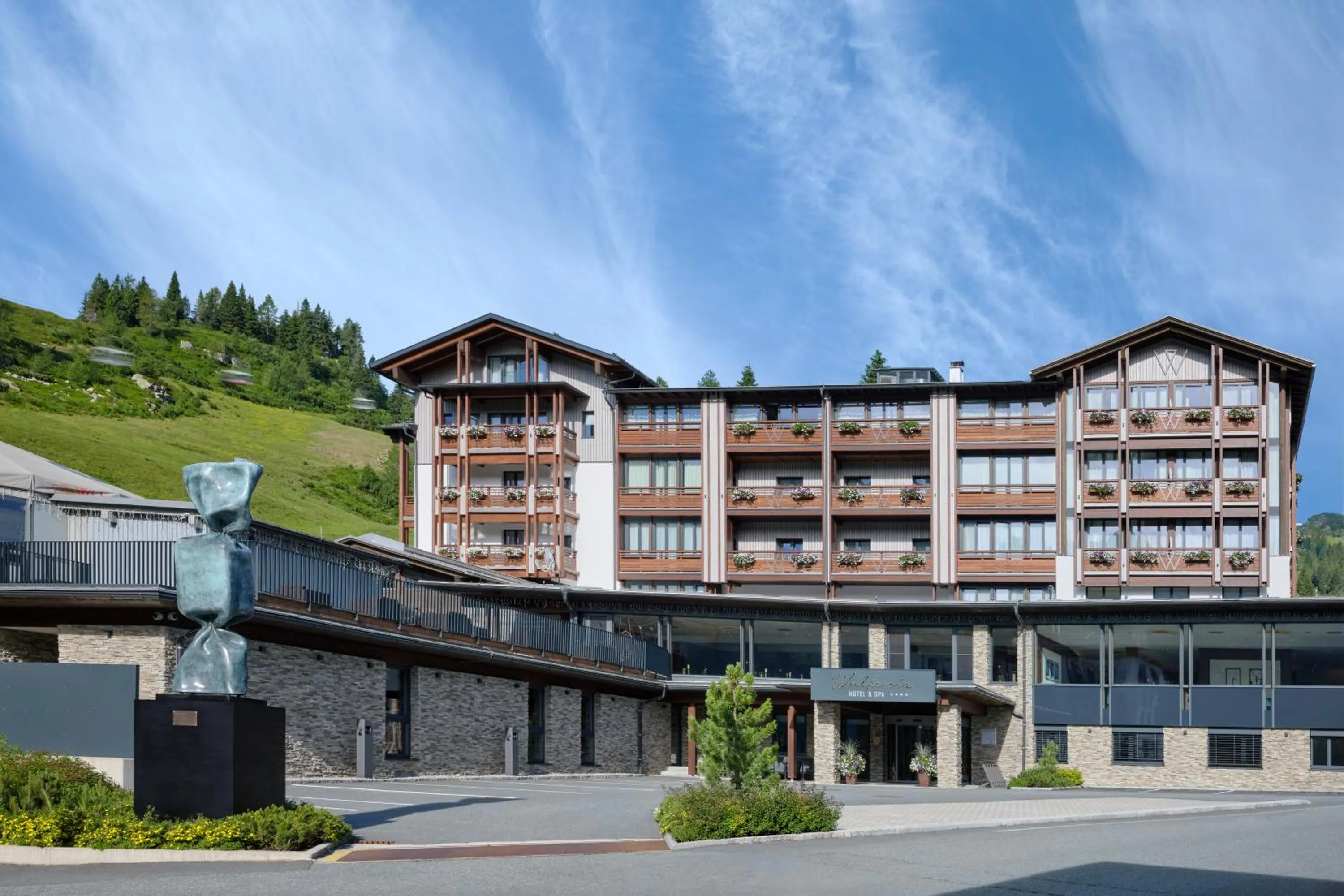 Property building in Hotel Wulfenia 4S - Adults Only