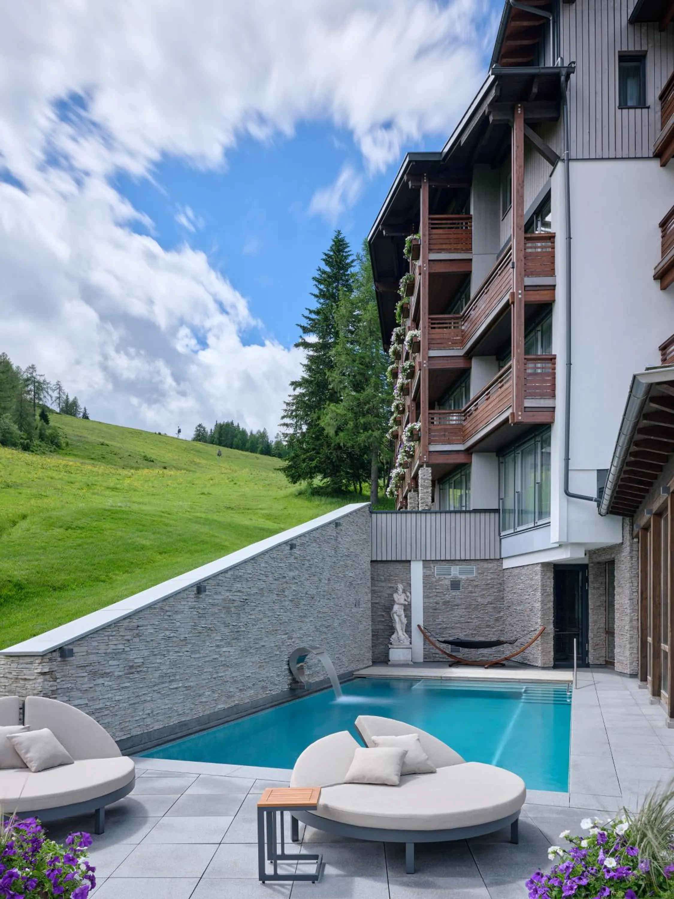 Property building in Hotel Wulfenia 4S - Adults Only