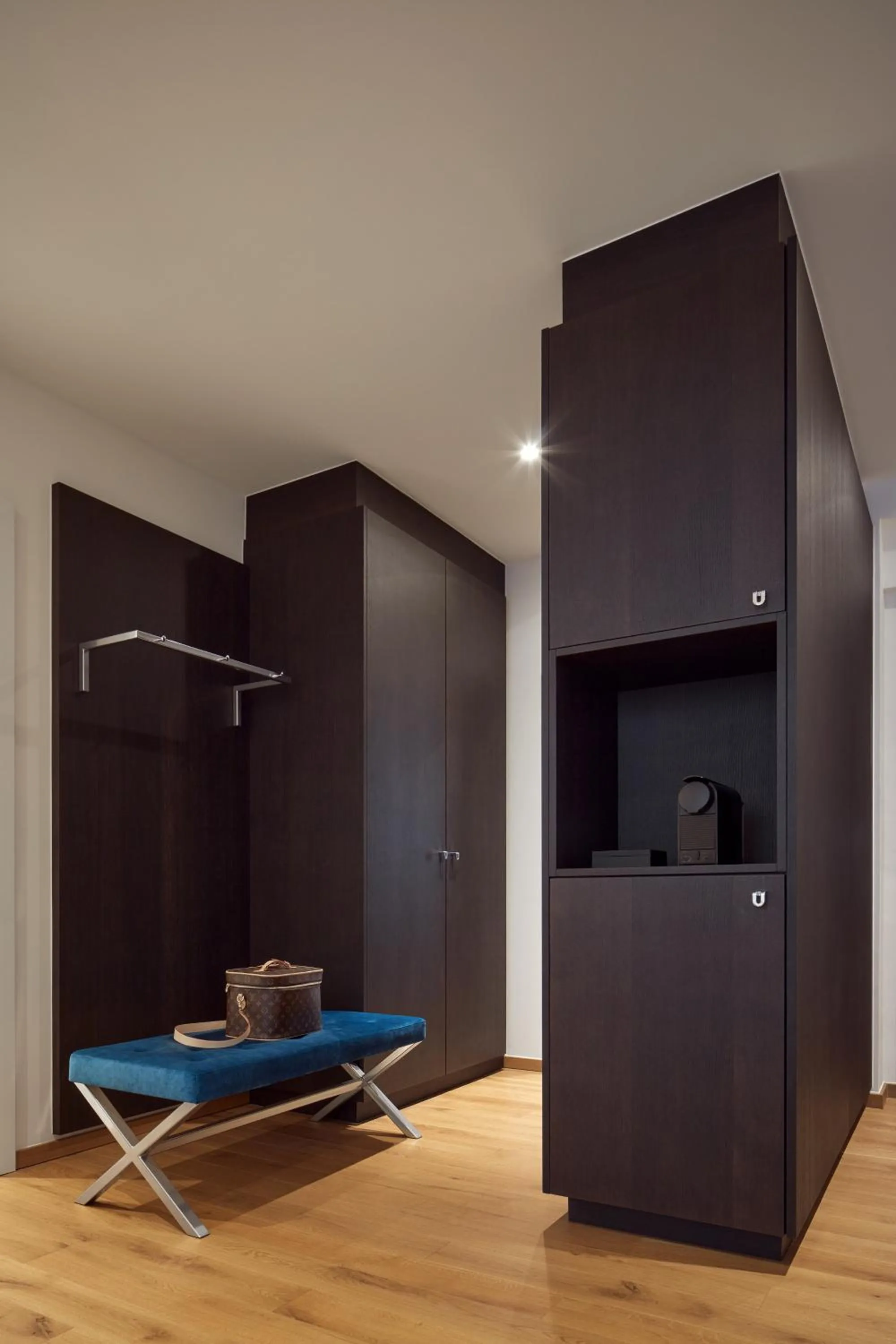 wardrobe in Hotel Wulfenia 4S - Adults Only