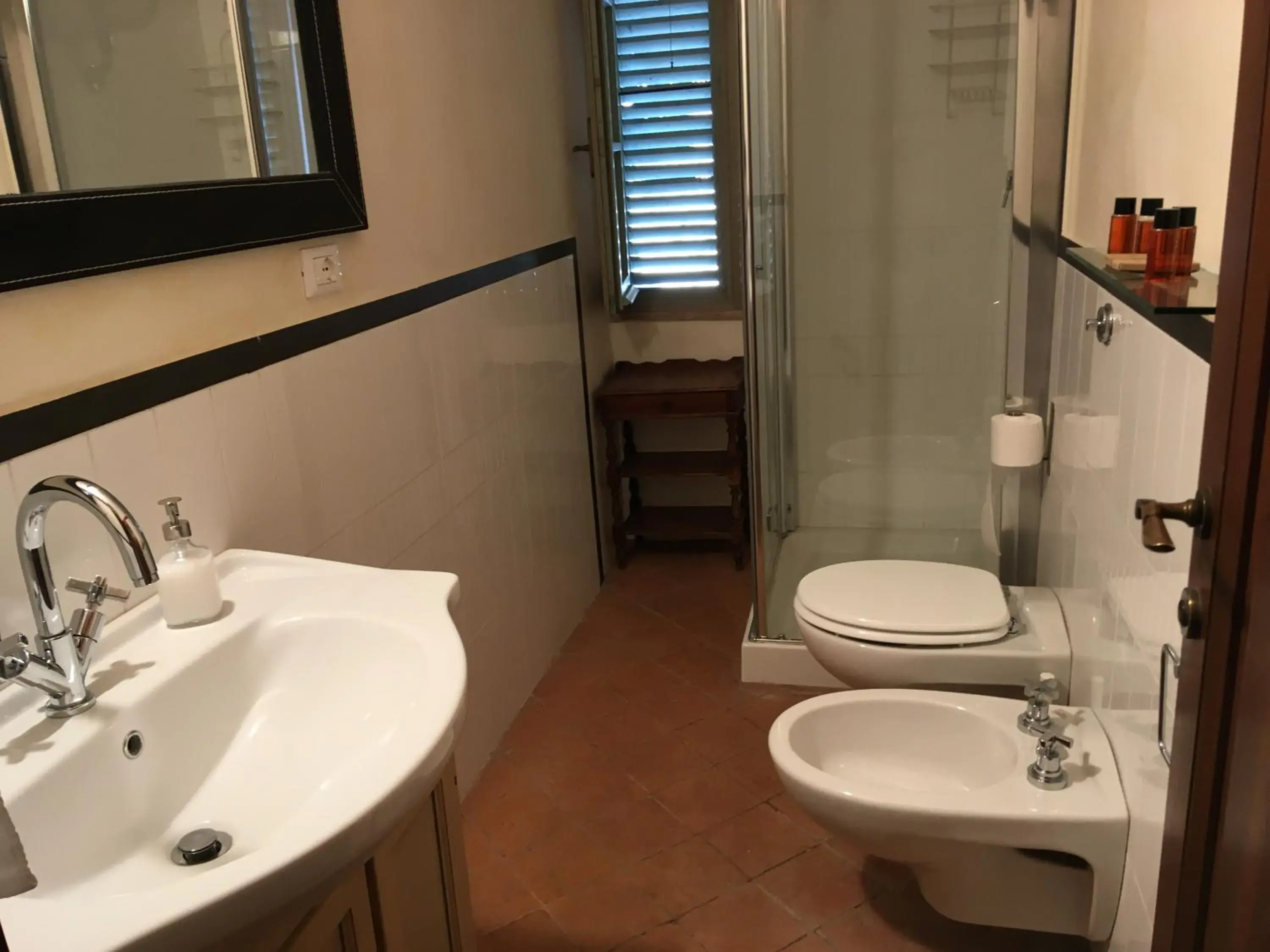 Deluxe Double Room in B&B Locanda Toscanini Deluxe Double Room in B&B Locanda Toscanini