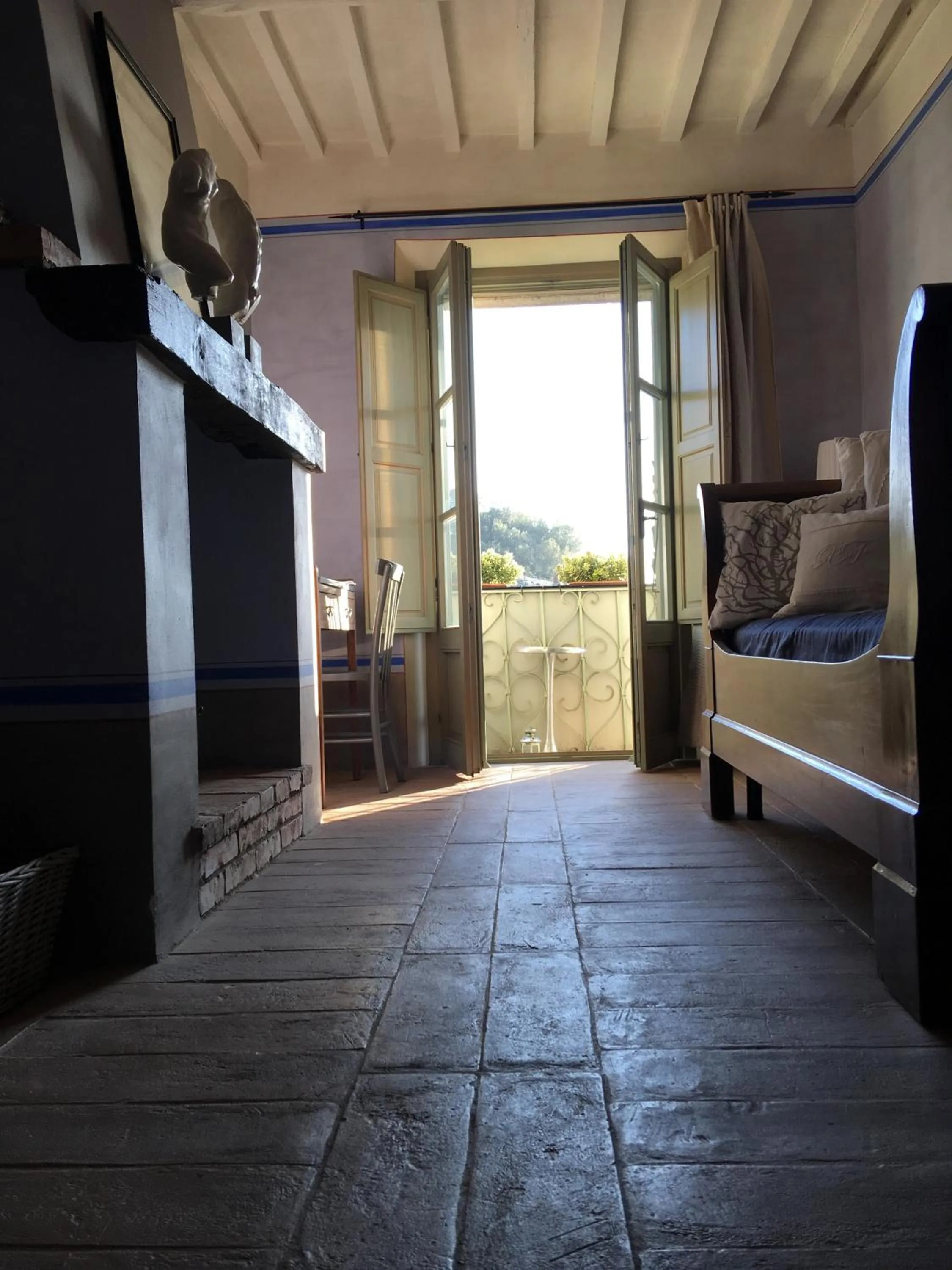 Living room, Bed in B&B Locanda Toscanini