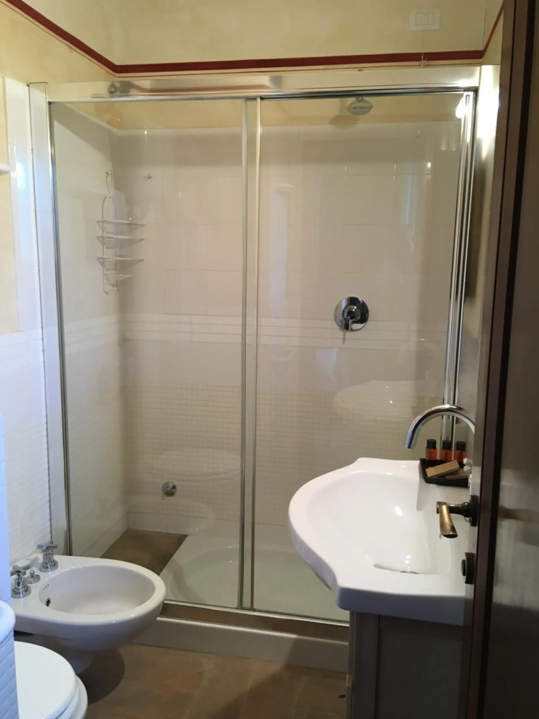 Superior Double Room in B&B Locanda Toscanini Superior Double Room in B&B Locanda Toscanini