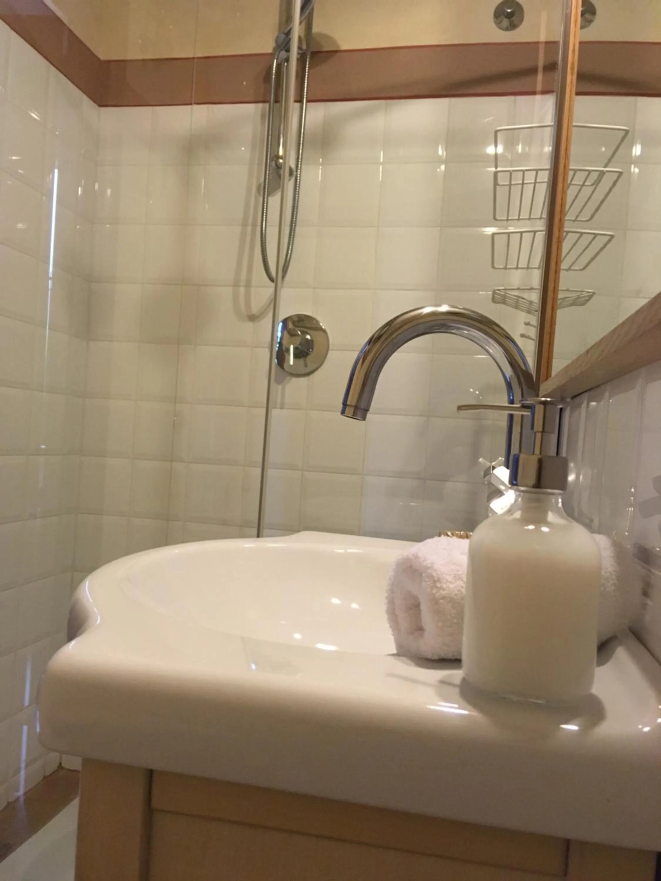 Bathroom in B&B Locanda Toscanini