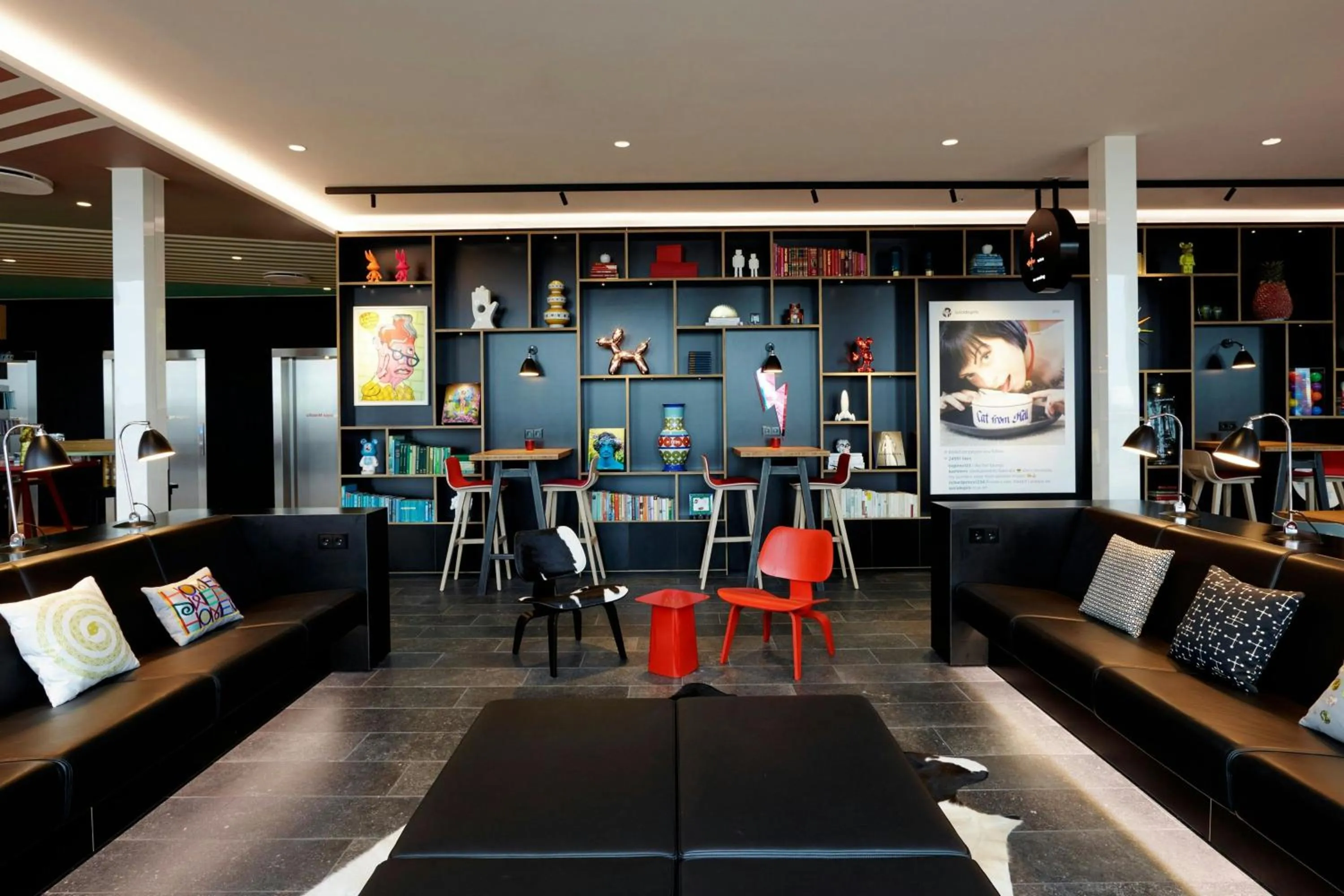 Lobby or reception in citizenM Copenhagen Radhuspladsen