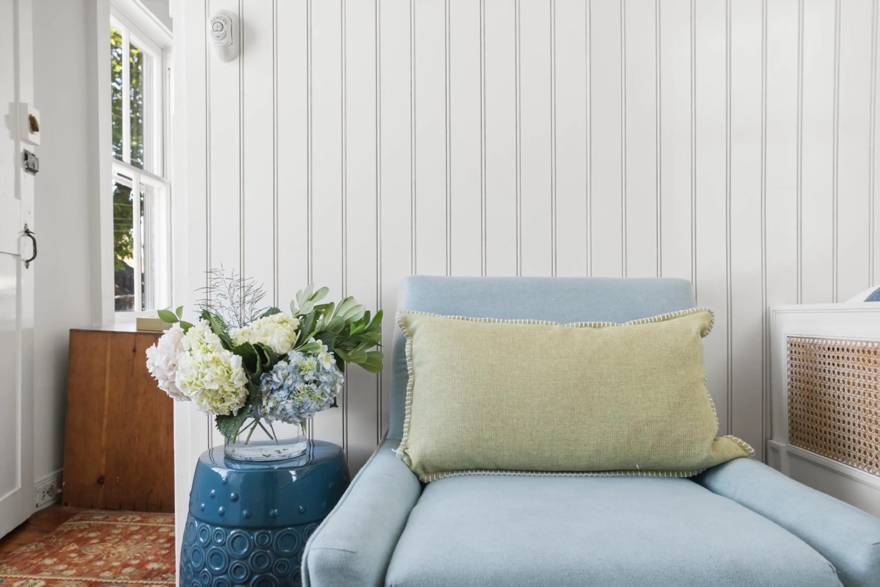 Seating area in Carlisle House Inn