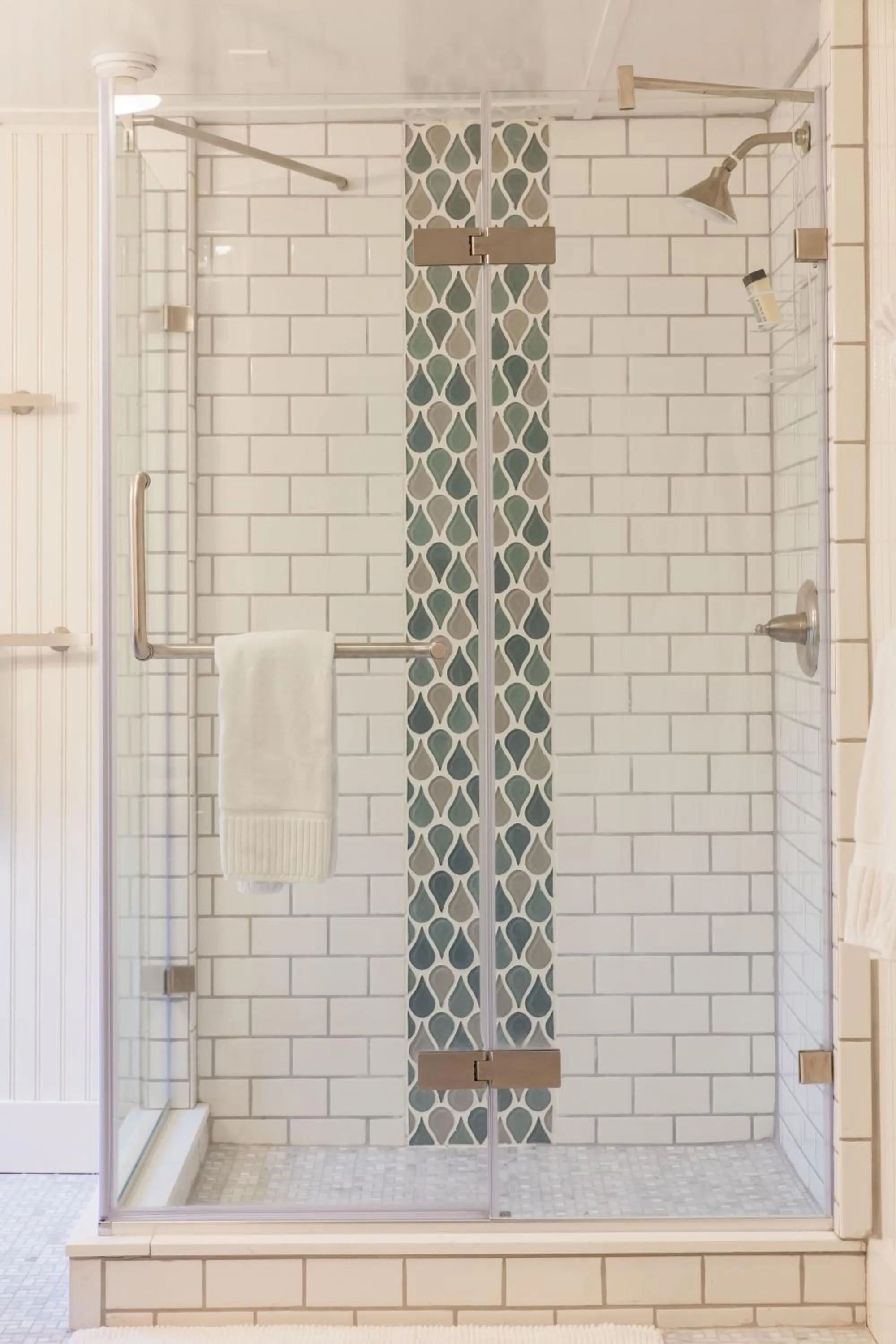 Bathroom in Carlisle House Inn