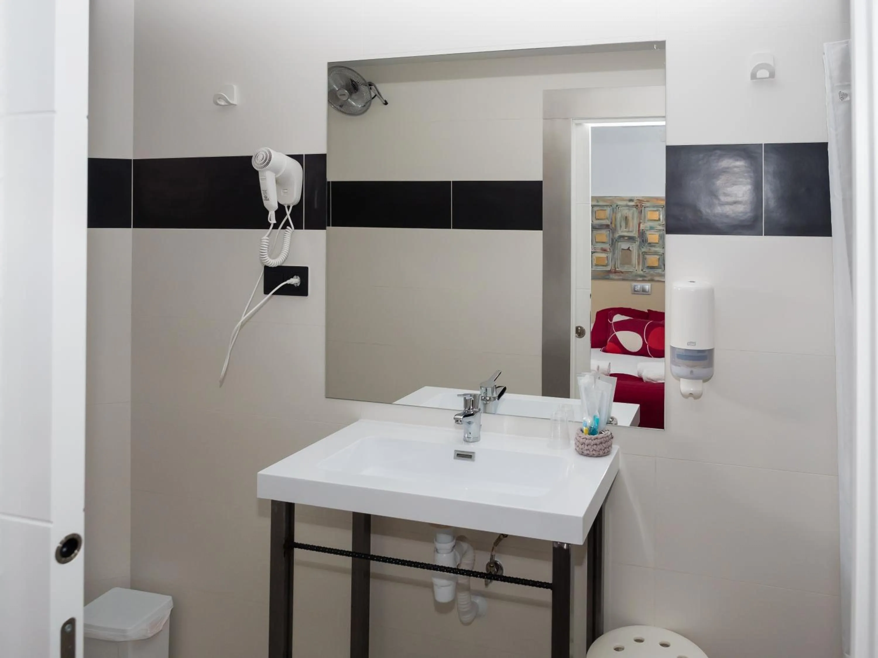 Bathroom in Hostal Boutique Luna de Gavín