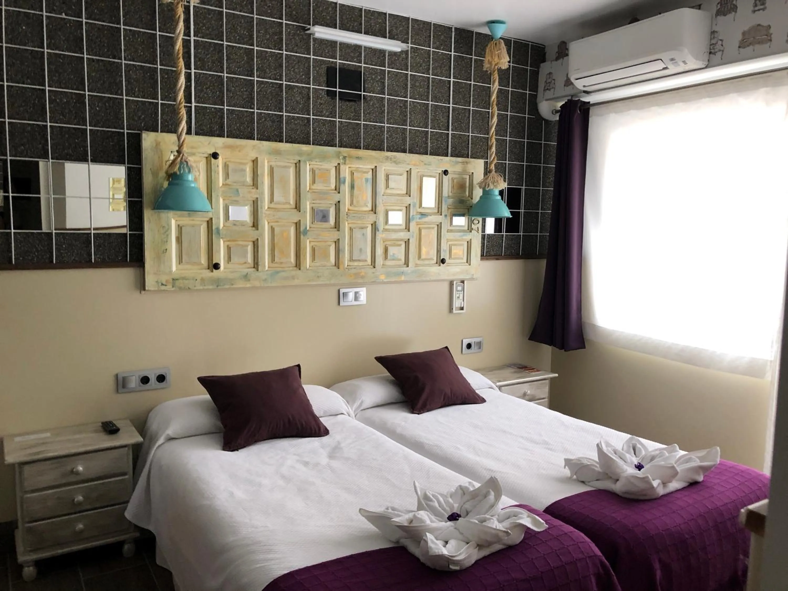 Bed in Hostal Boutique Luna de Gavín