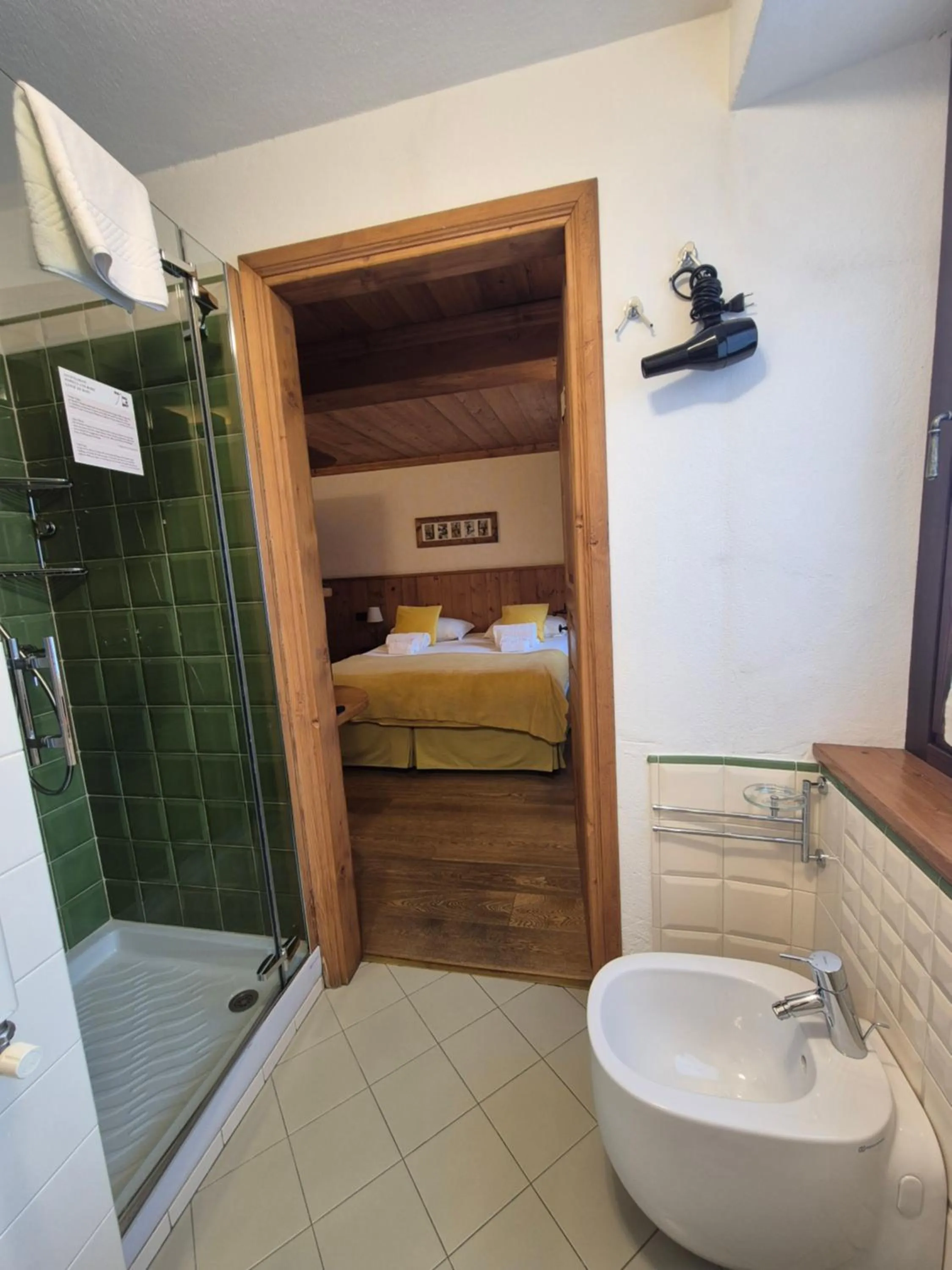 Bathroom in Hotel Dente Del Gigante