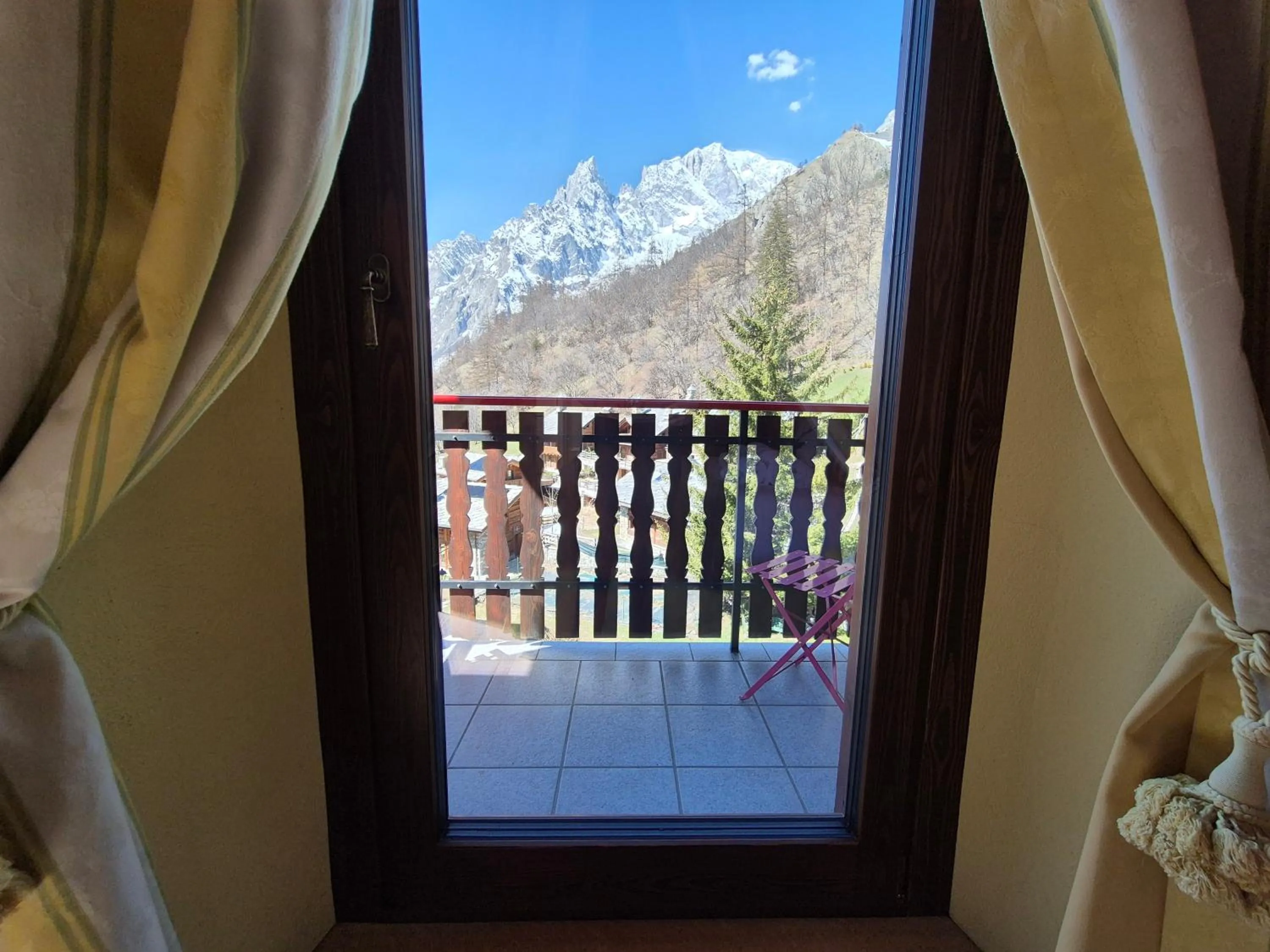 Hotel Dente Del Gigante