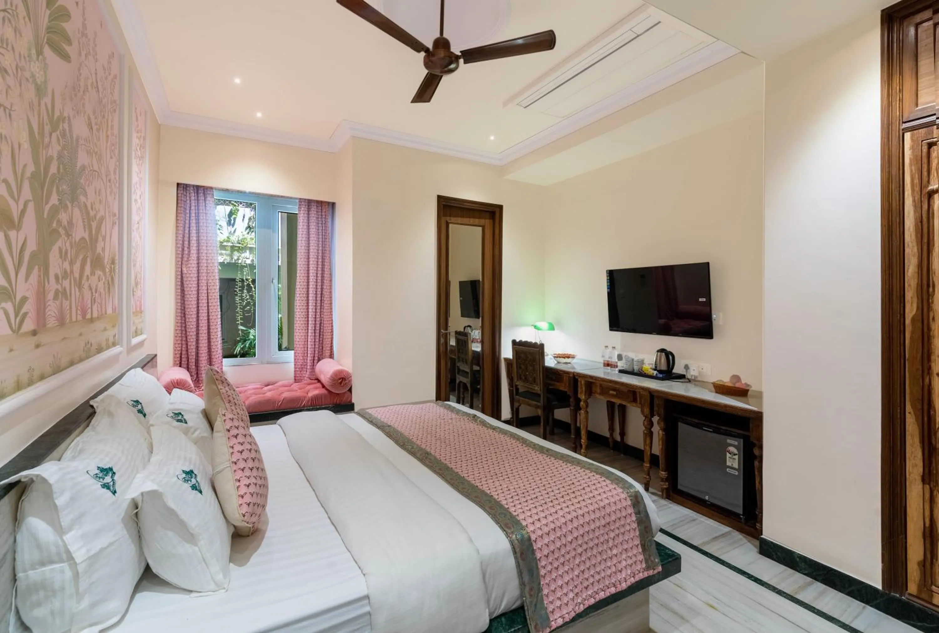 View (from property/room), Bed in Panna Vilas - A Lake Facing Boutique Hotel