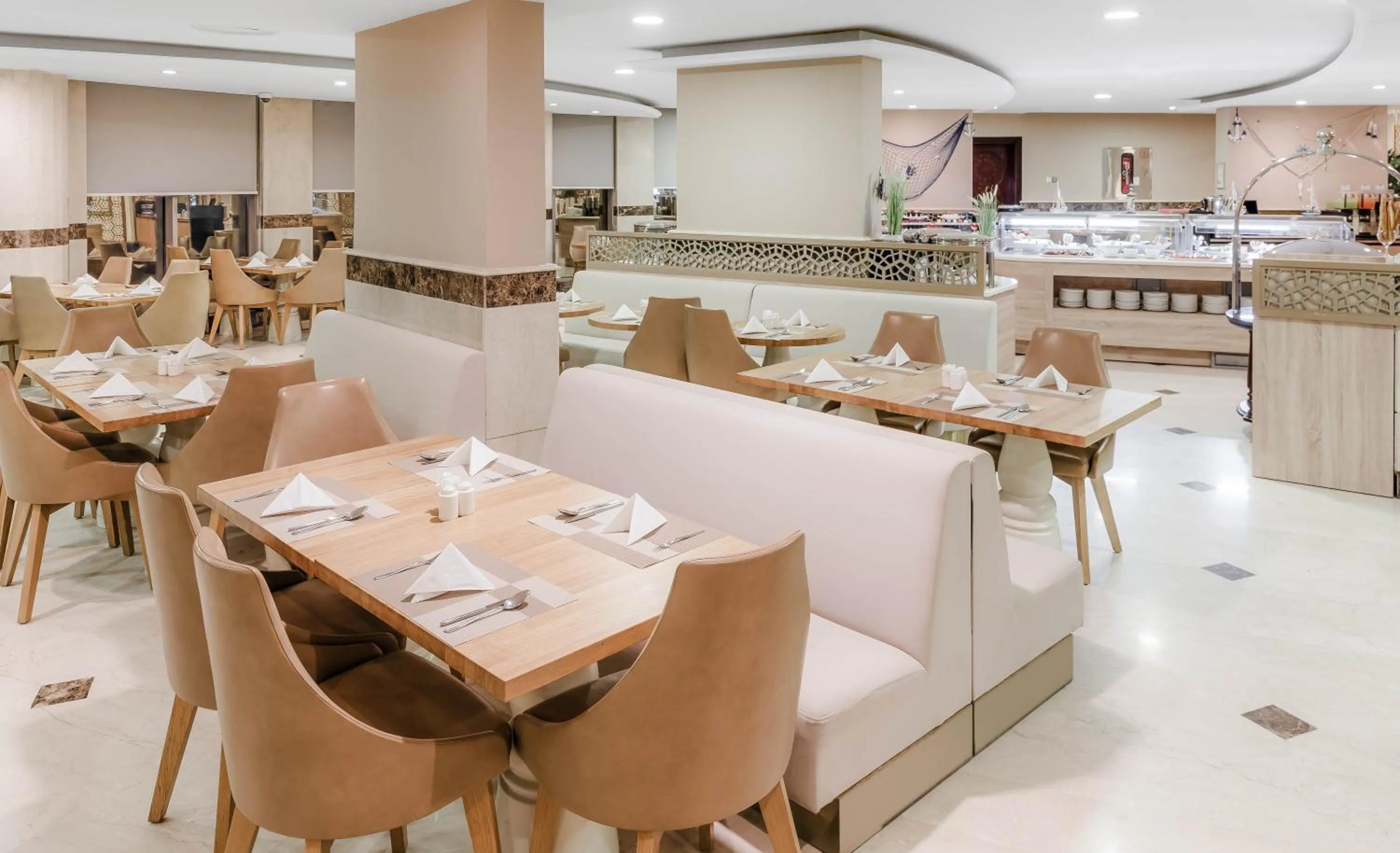 Food and drinks in M Hotel Al Dana Makkah by Millennium