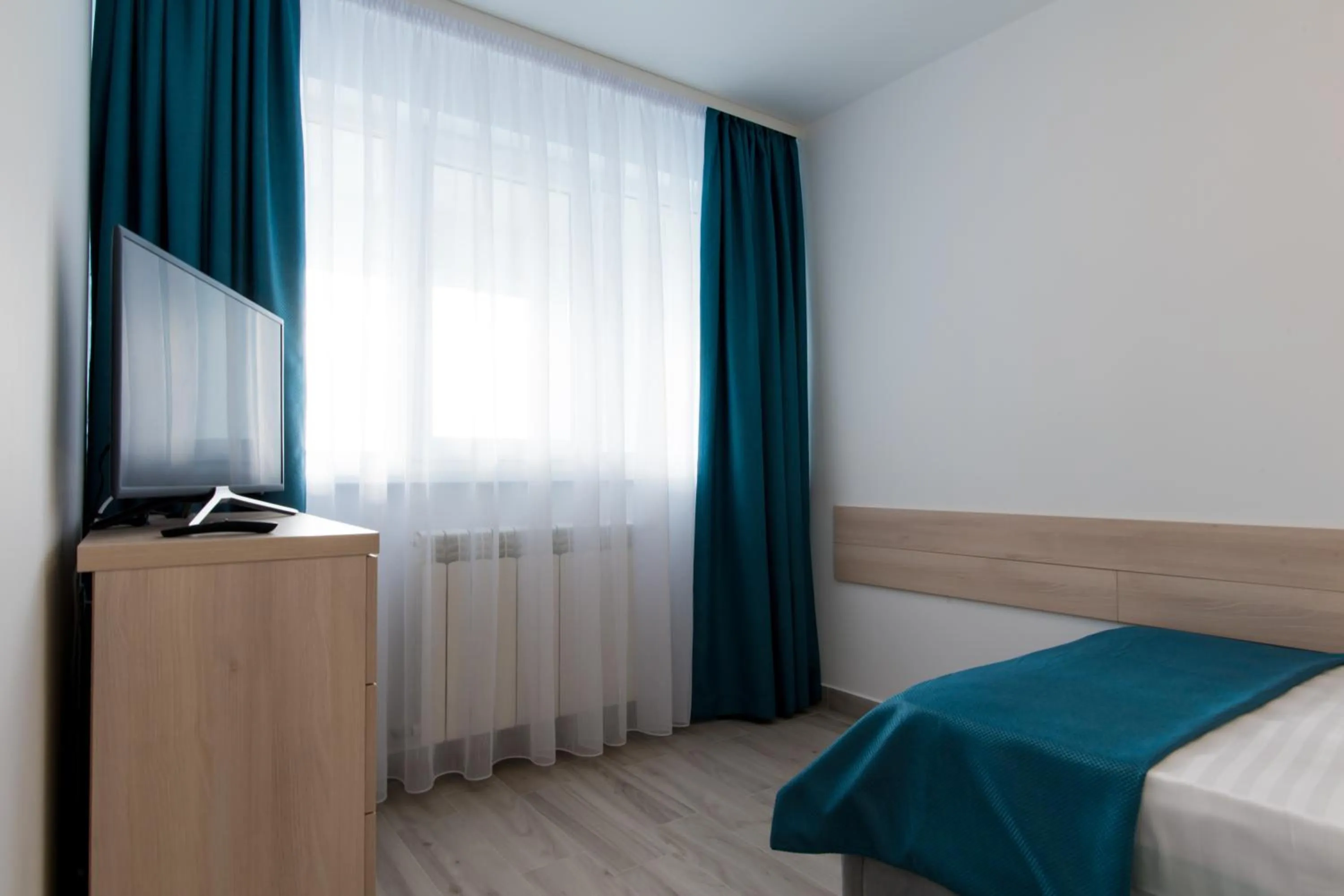 Bed in Turquoise Boutique