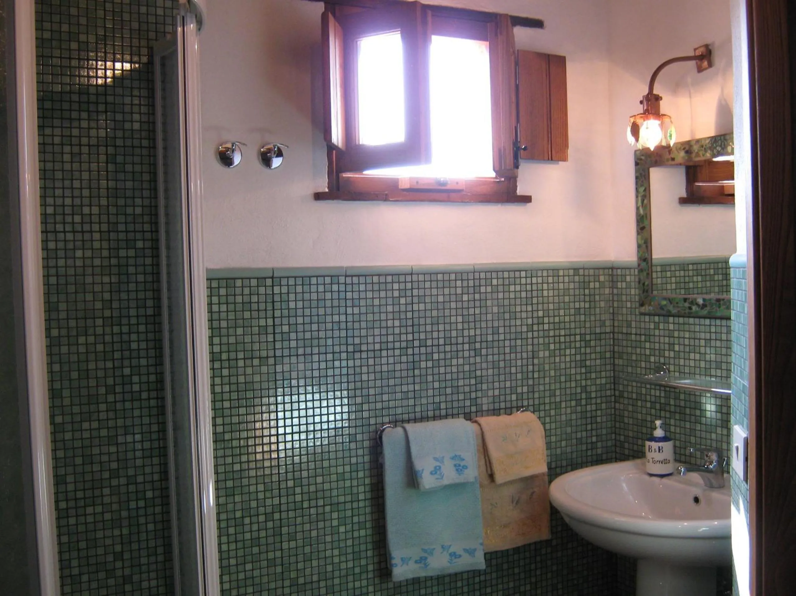 Photo of the whole room in B&B La Torretta