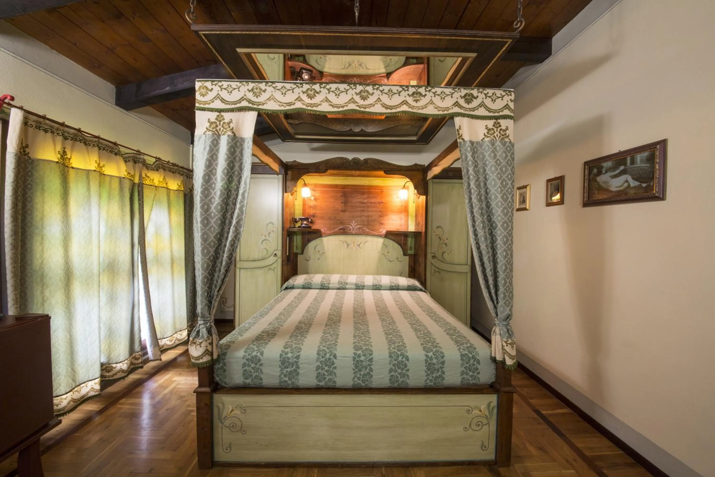 Photo of the whole room, Bed in Hotel Villino Della Flanella