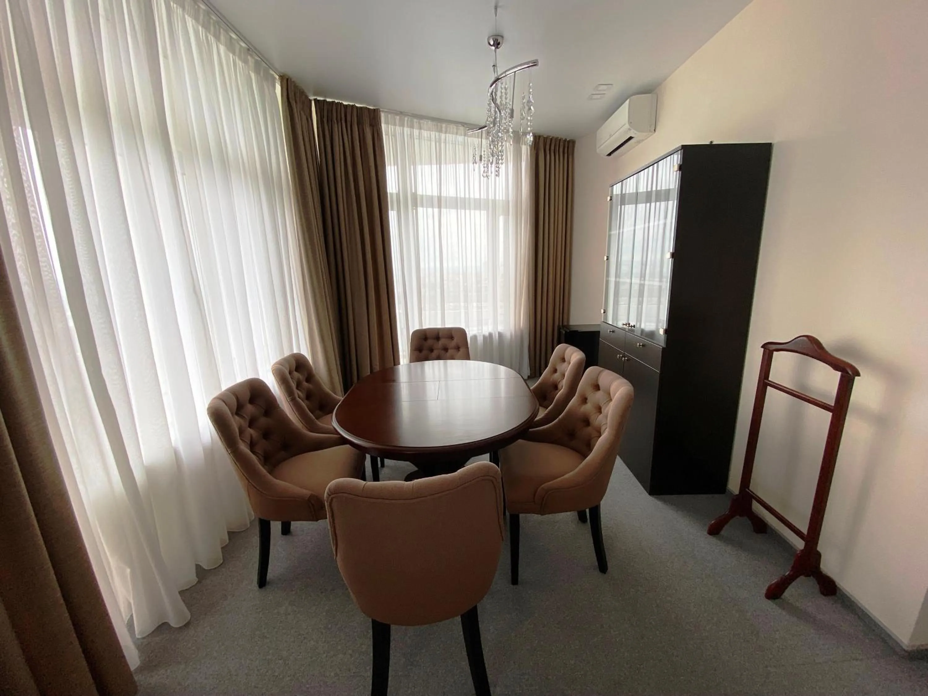 Dining area in Hotel Kyiv