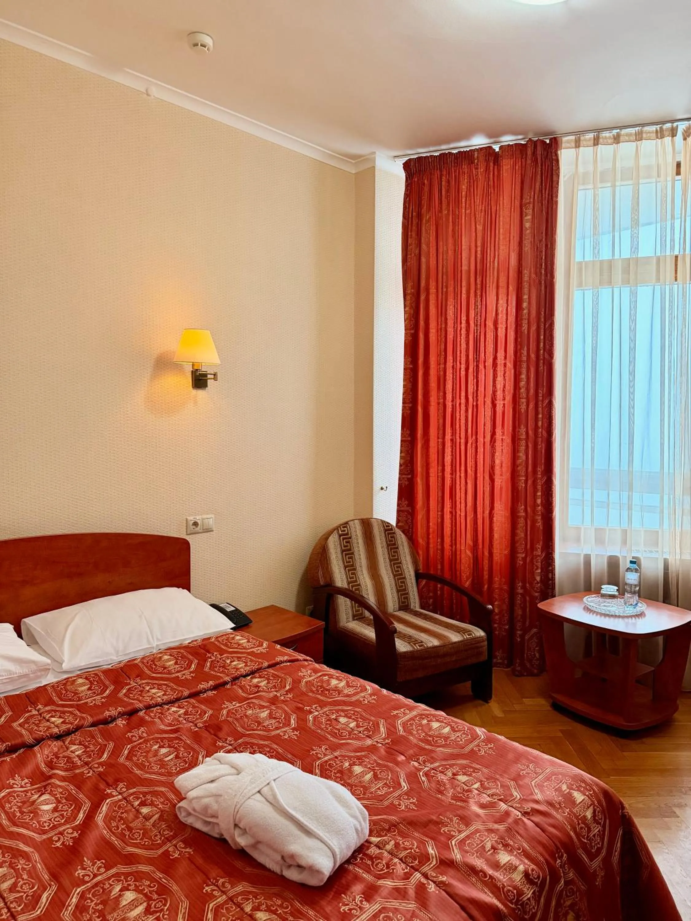 Photo of the whole room, Bed in Hotel Kyiv