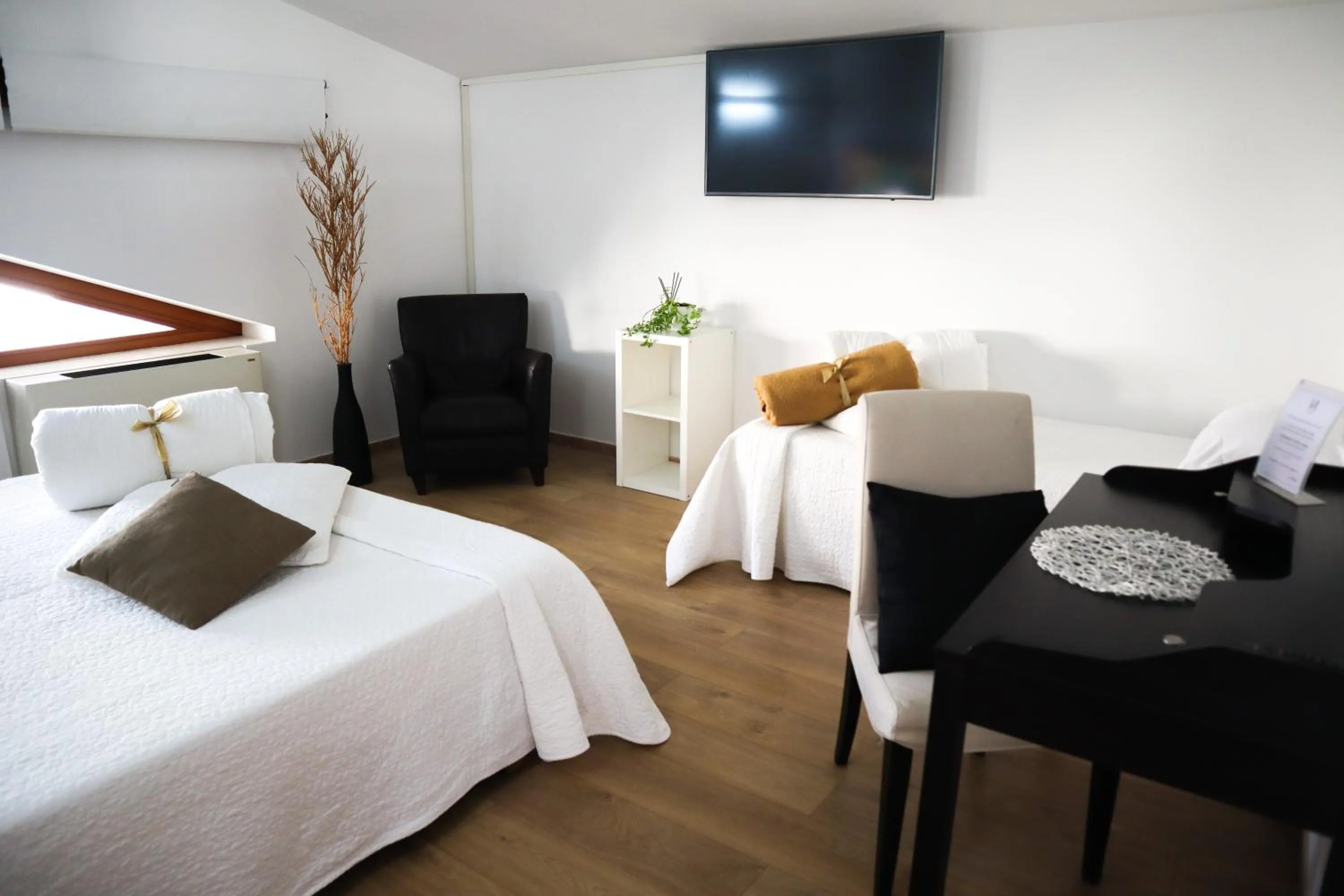 TV and multimedia, Bed in Villa Alba Boutique Hotel