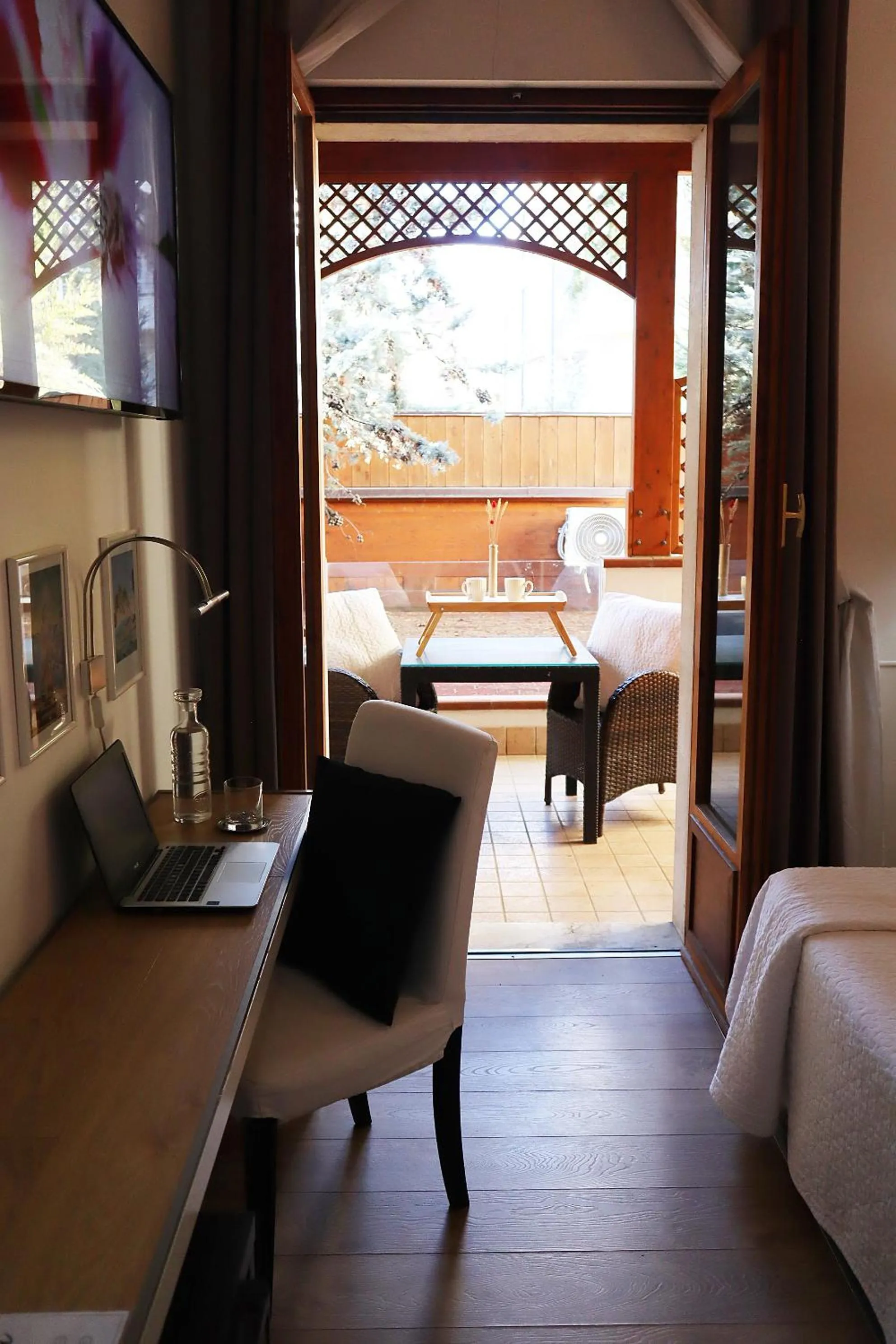 Balcony/Terrace, Bed in Villa Alba Boutique Hotel