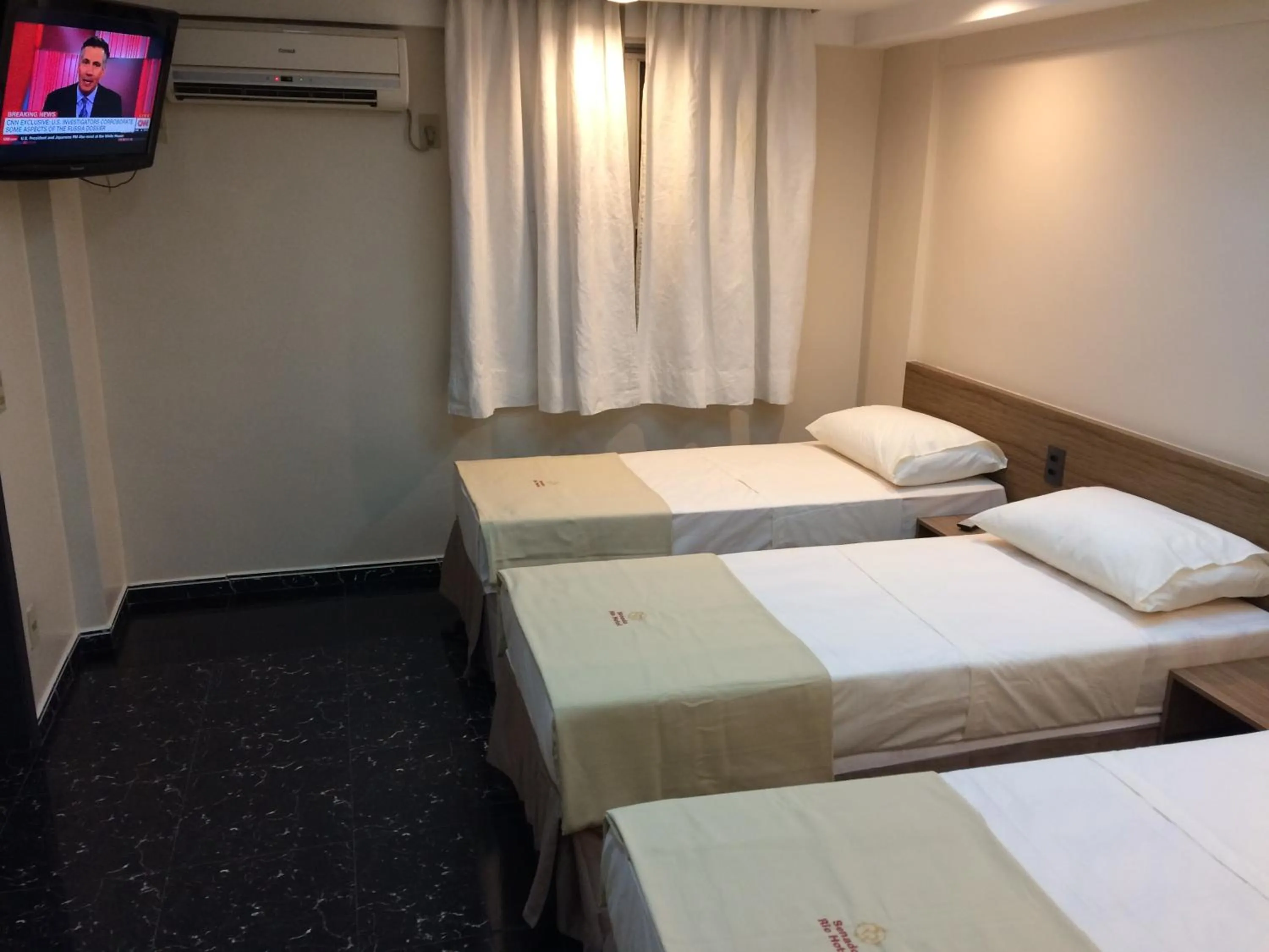Bed in Hotel Fênix (Adult Only)
