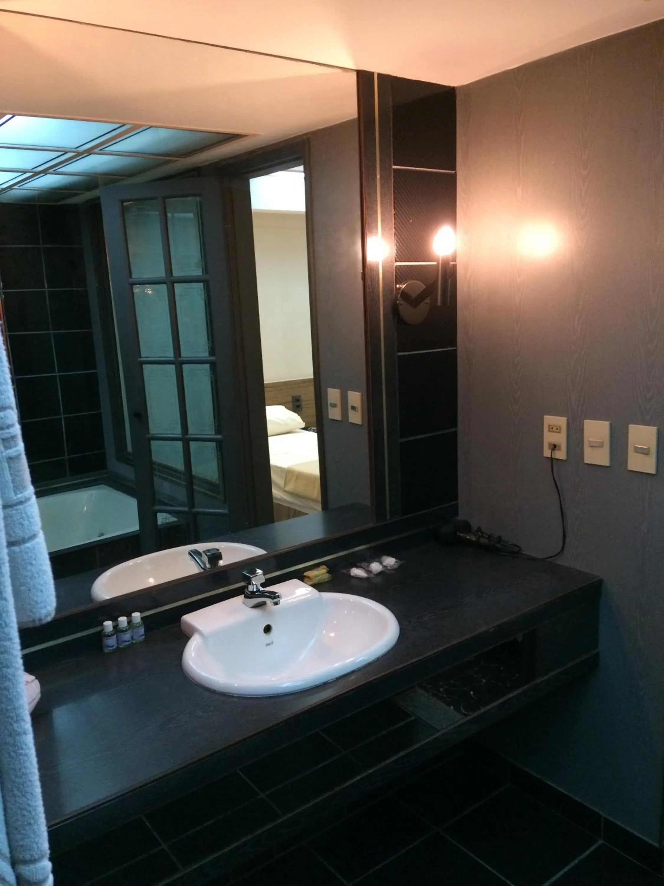 Bathroom in Hotel Fênix (Adult Only)