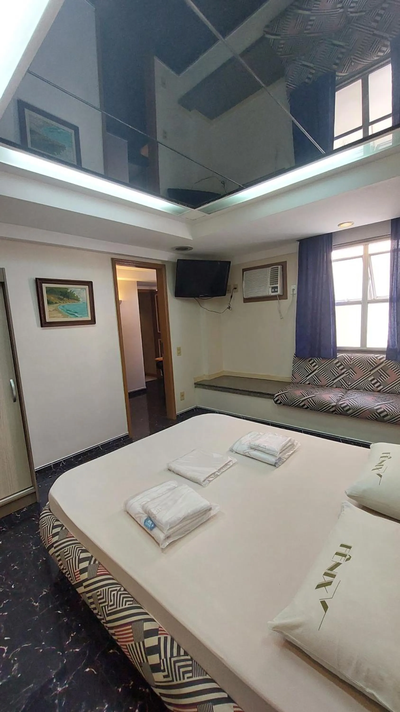 Bed in Hotel Fênix (Adult Only)