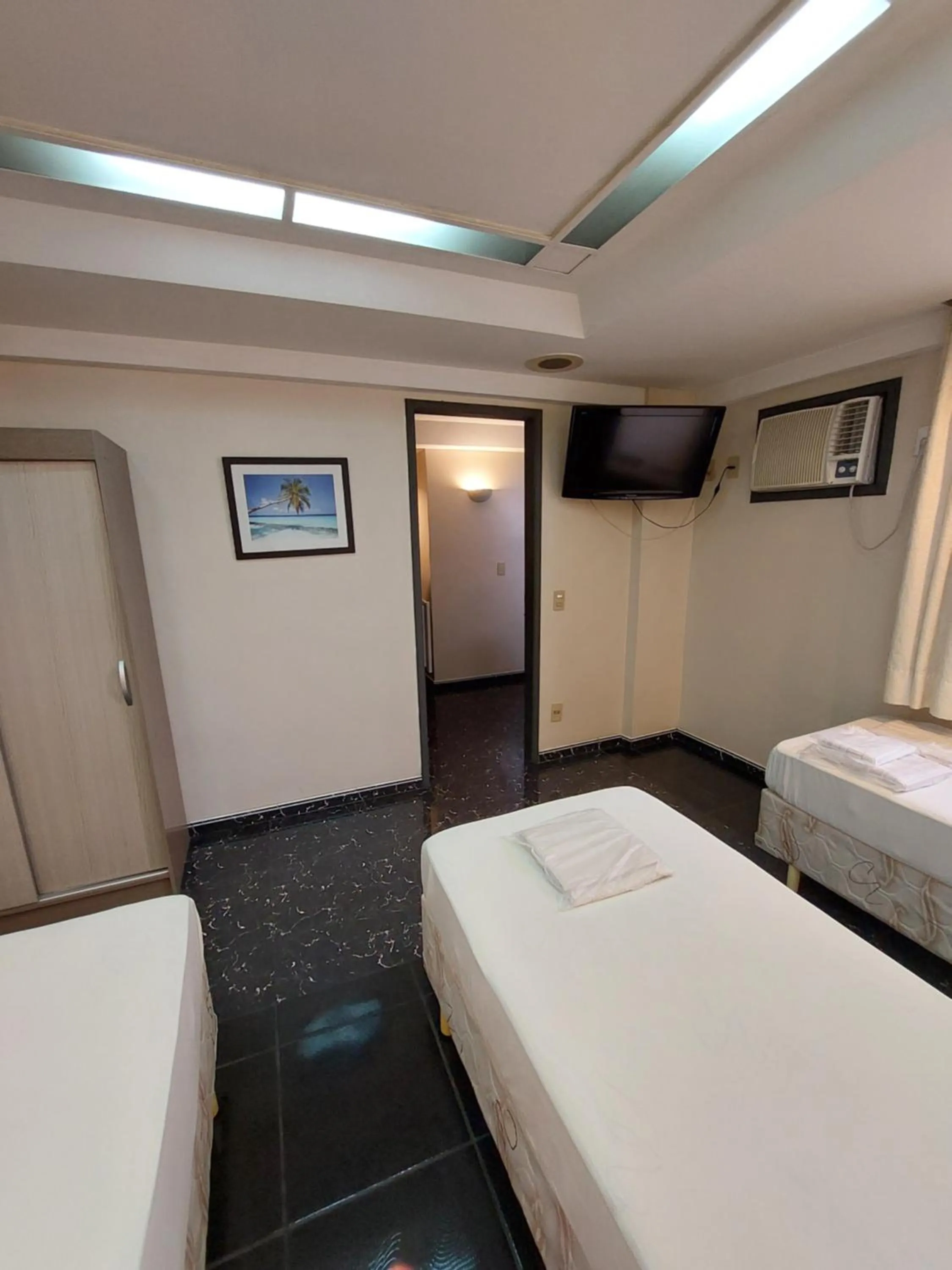 Bed in Hotel Fênix (Adult Only)