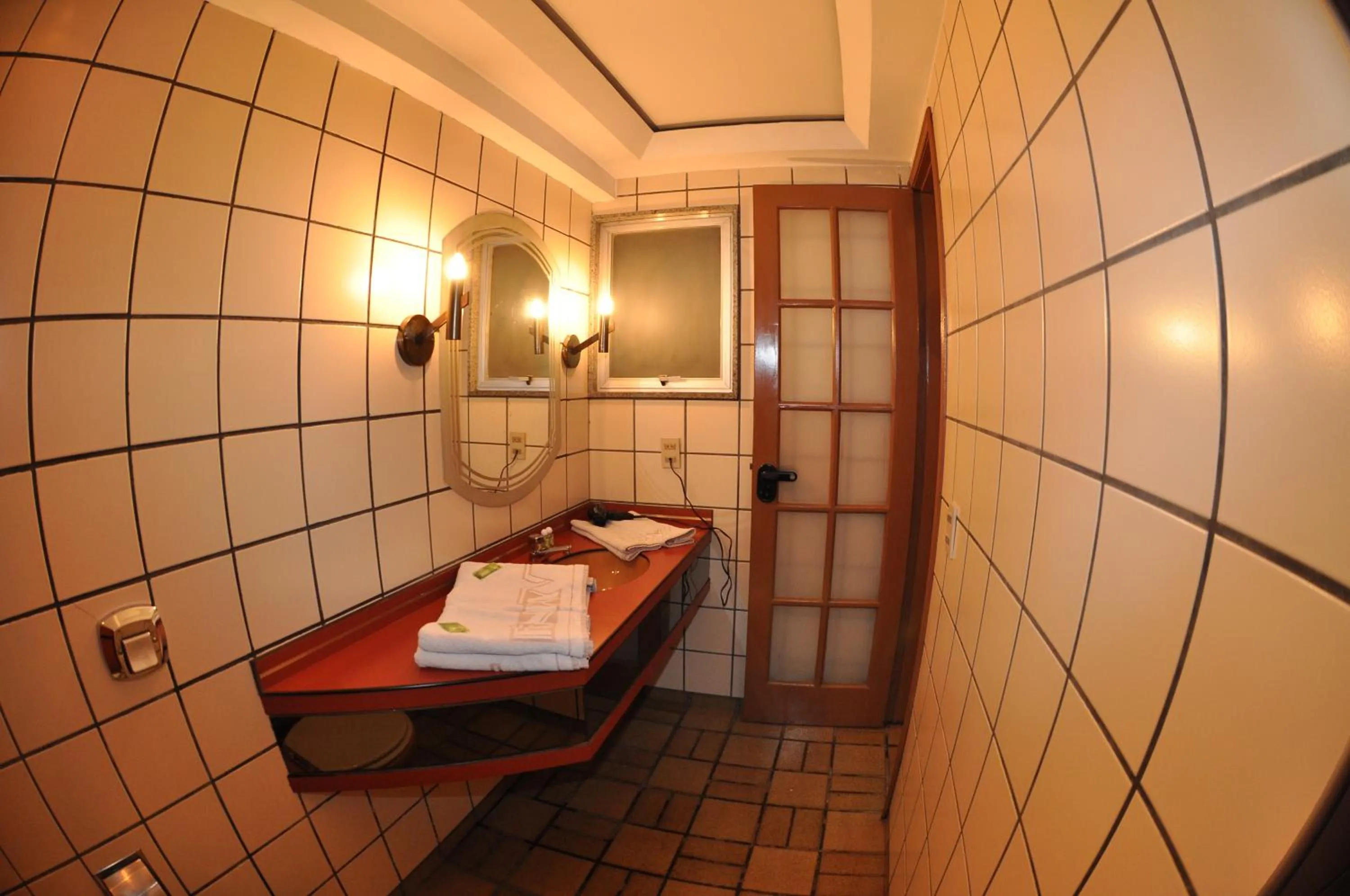 Bathroom in Hotel Fênix (Adult Only)